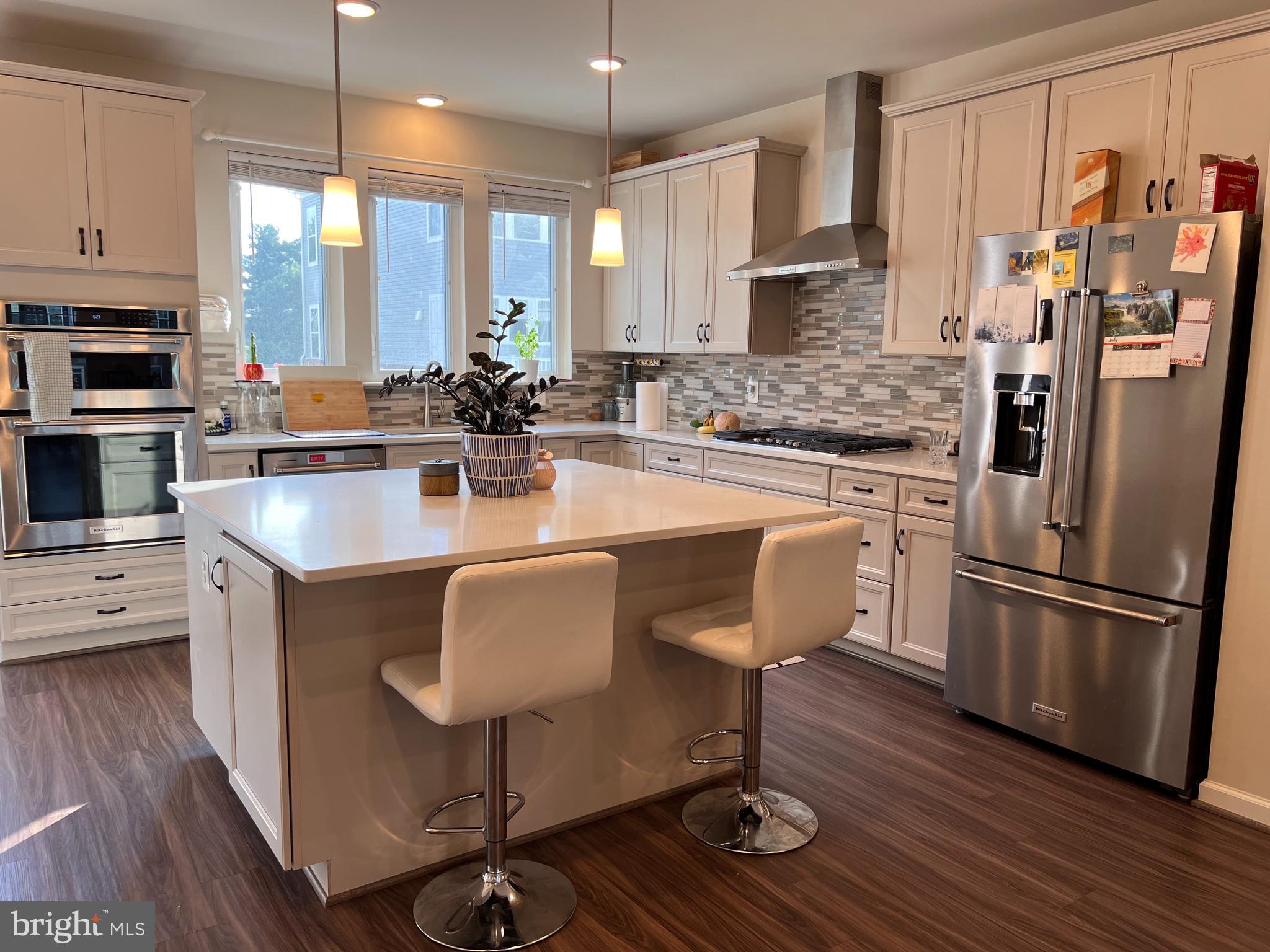 CLOVERLEAF CENTER - Residential Lease