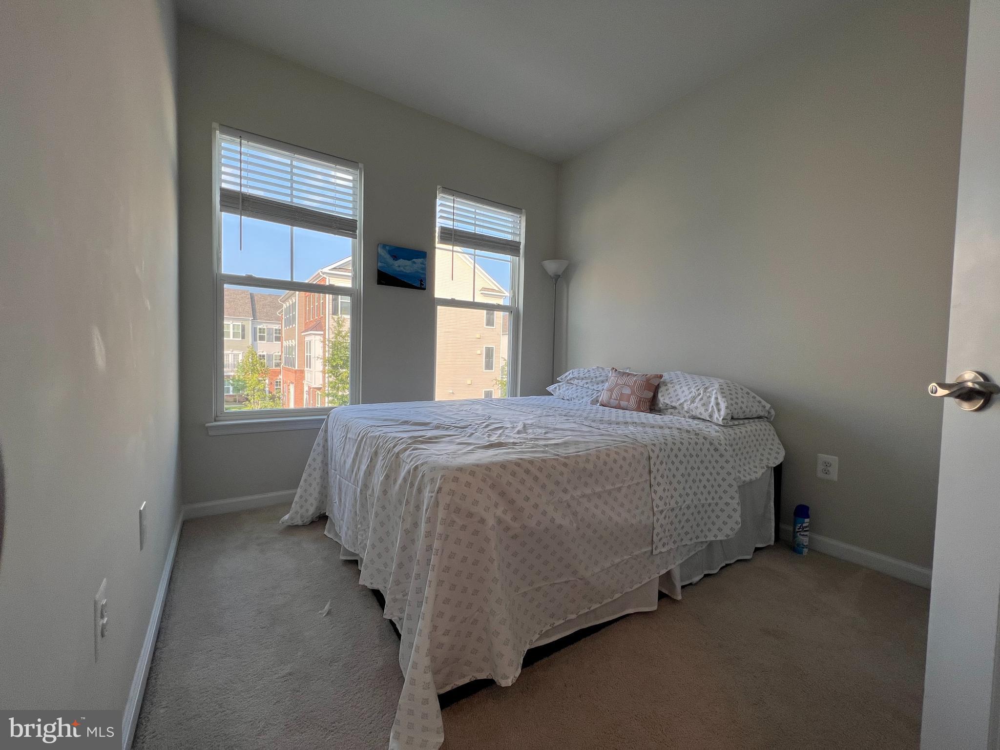 CLOVERLEAF CENTER - Residential Lease