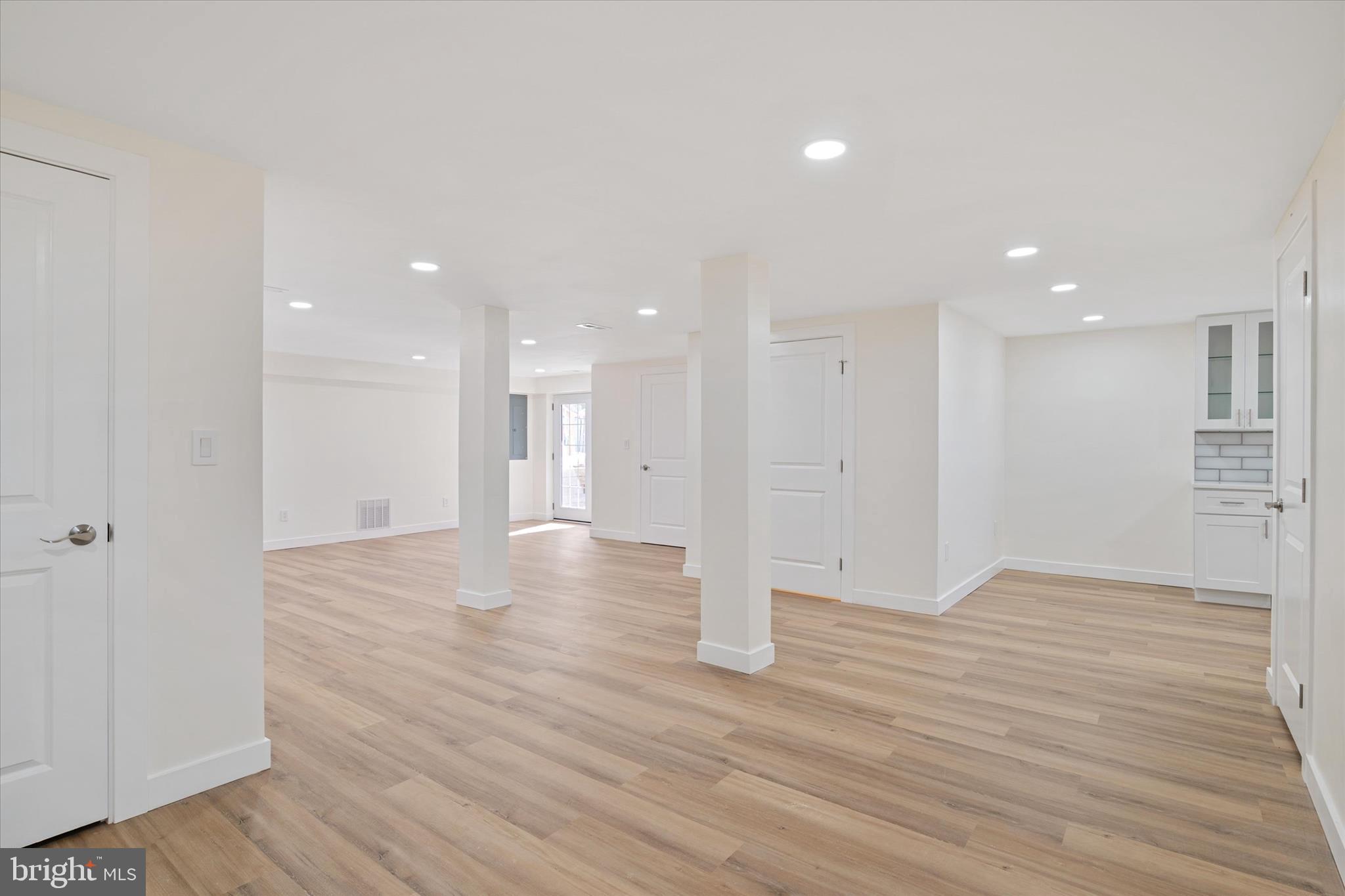 ARDEN ON THE SEVERN - Residential