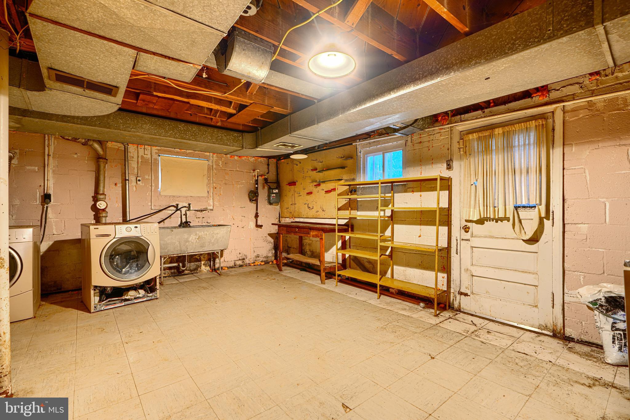 HILLCREST HEIGHTS - Residential