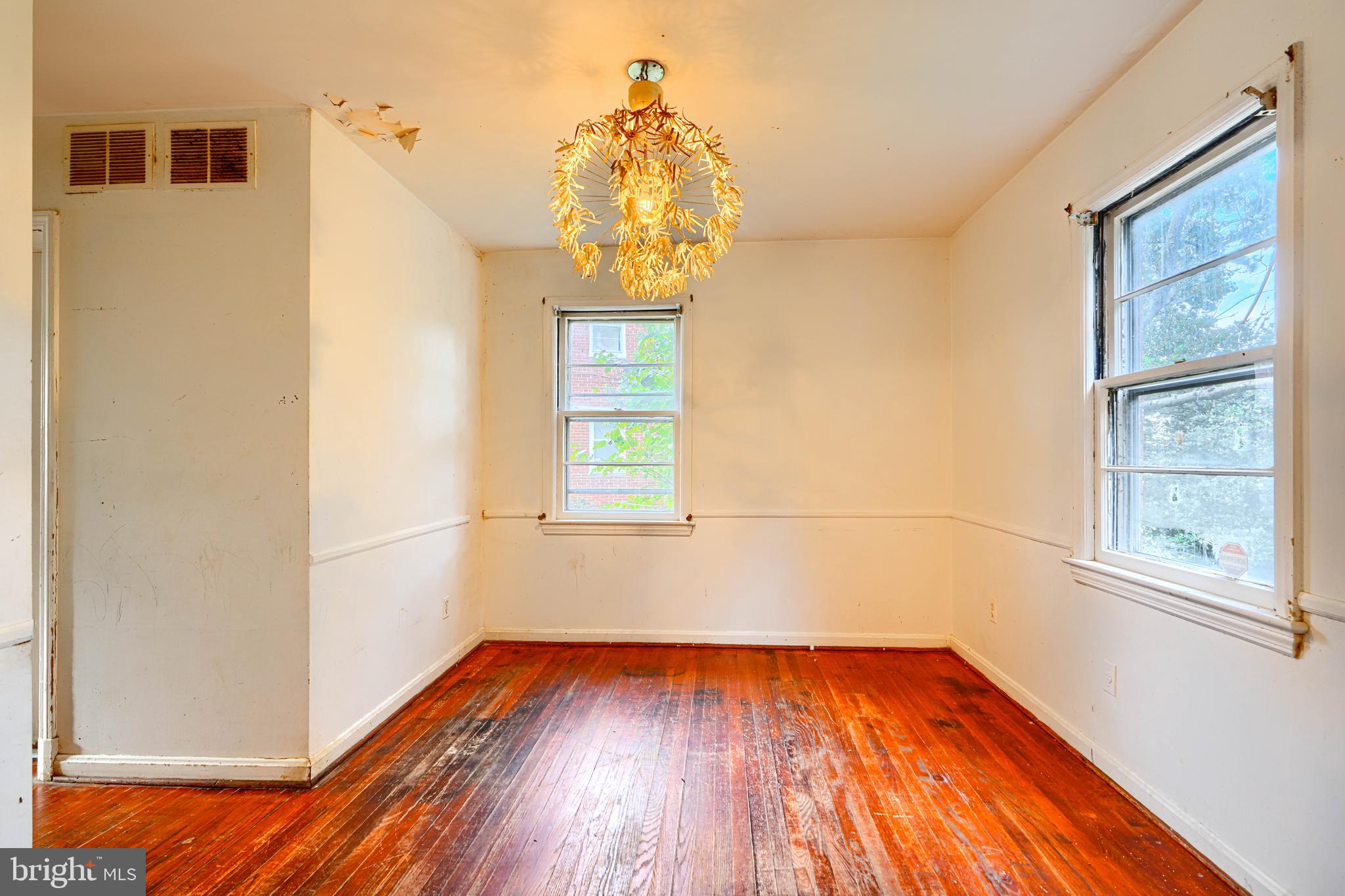 HILLCREST HEIGHTS - Residential