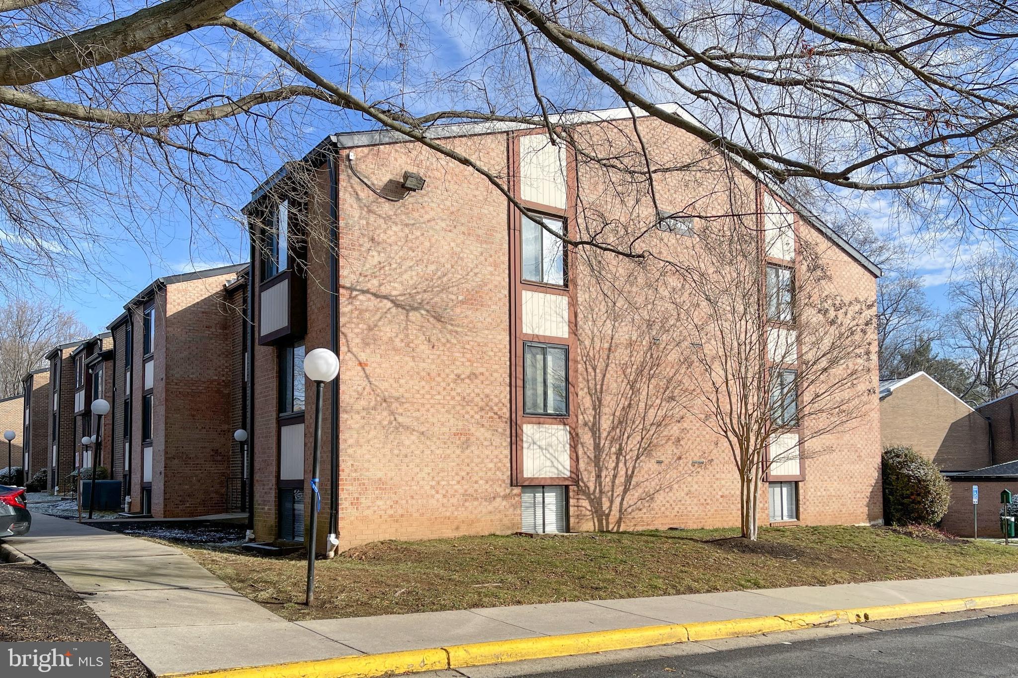 HAWTHORNE VILLAGE - Residential