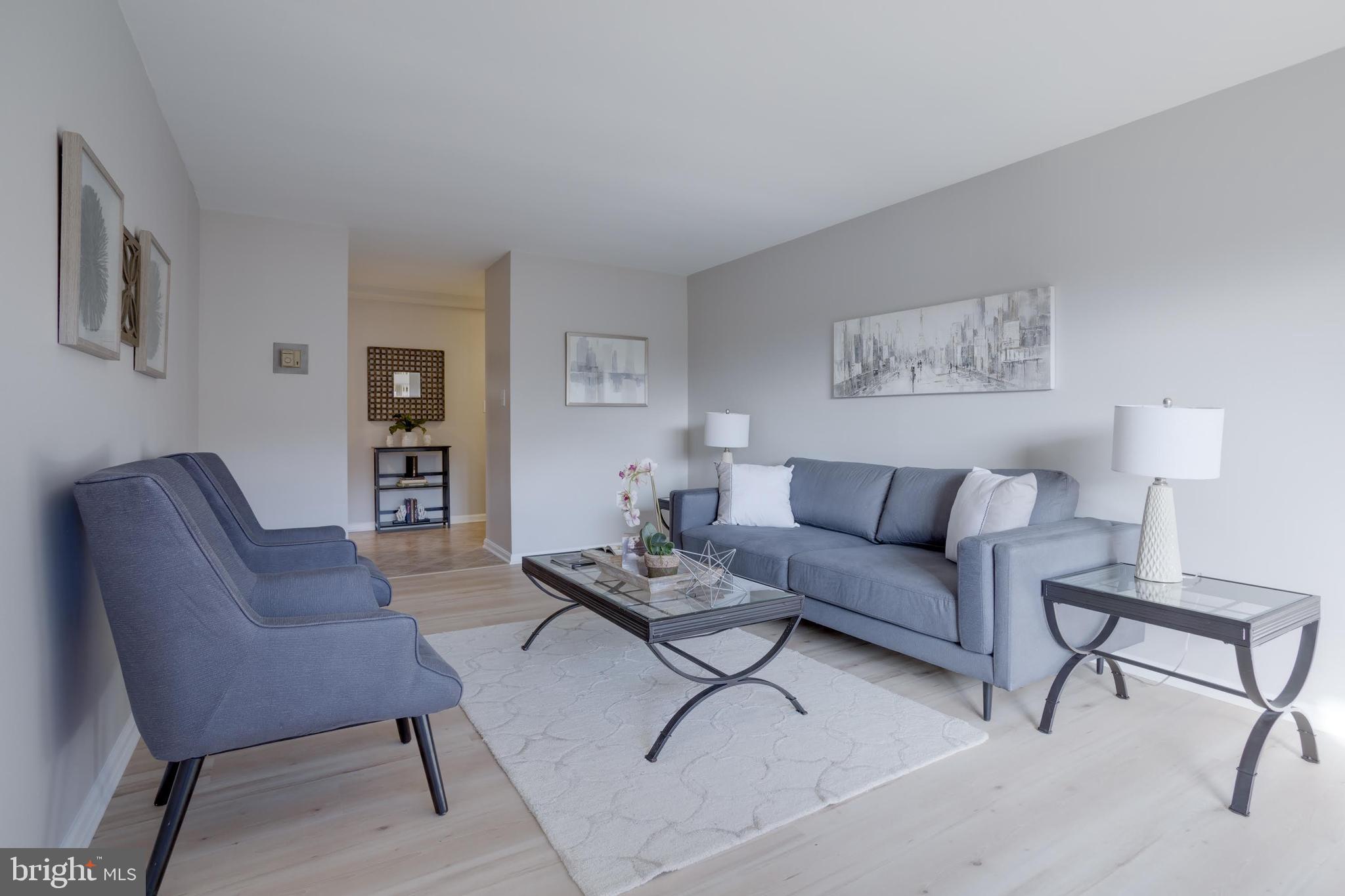 HAWTHORNE VILLAGE - Residential