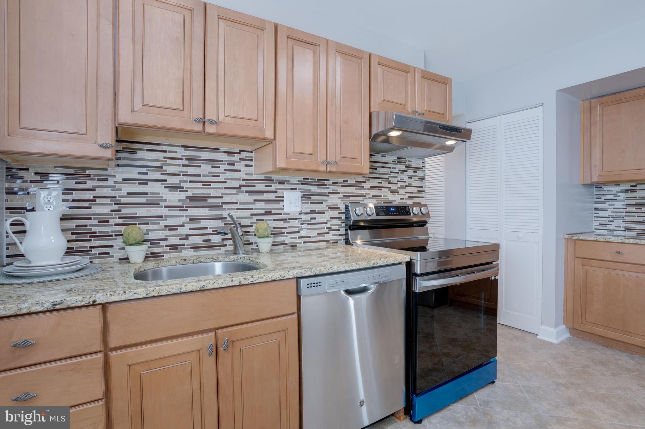 HAWTHORNE VILLAGE - Residential