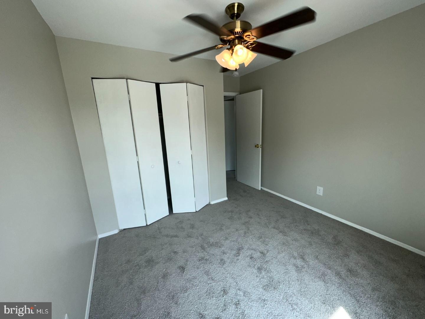 TWELVE TREES - Residential