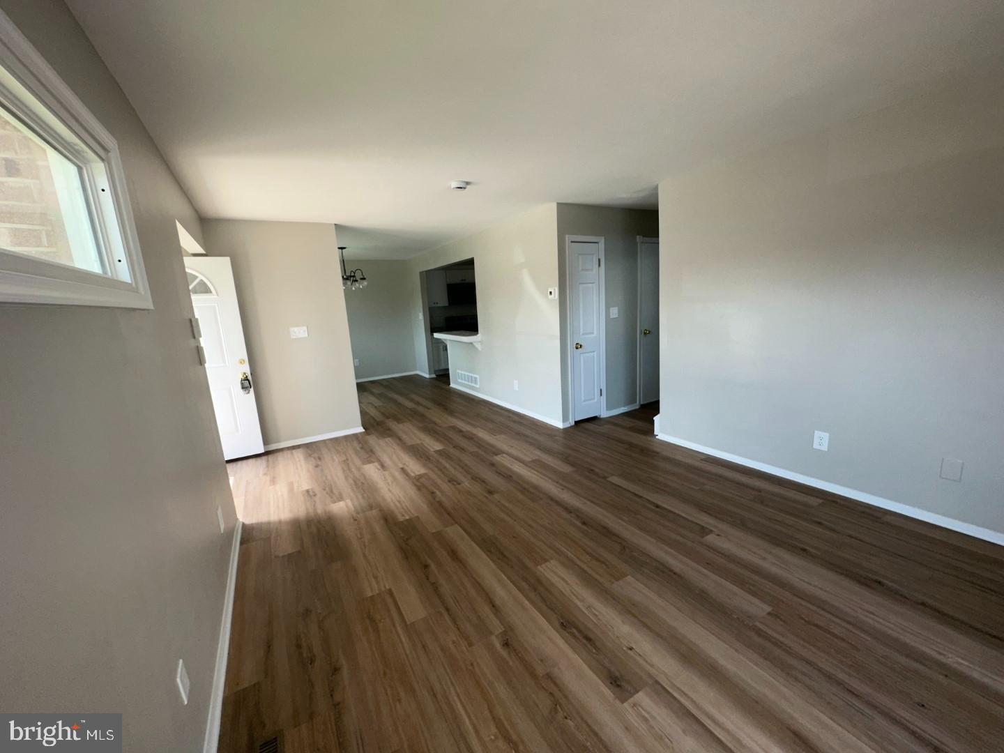 TWELVE TREES - Residential