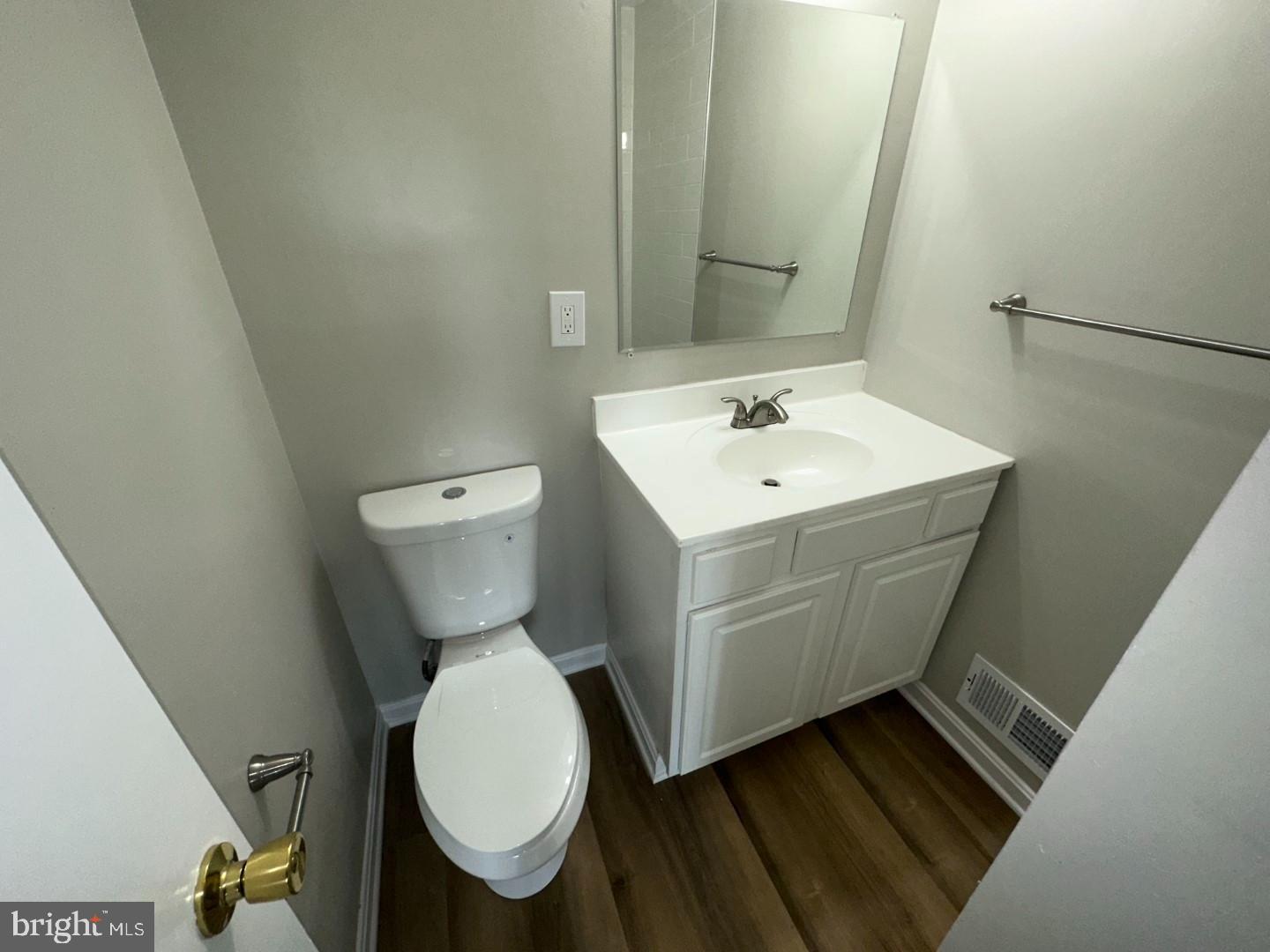 TWELVE TREES - Residential