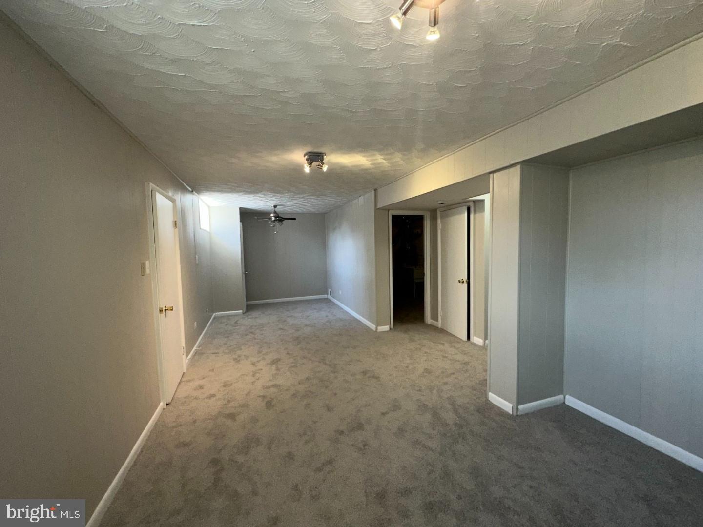 TWELVE TREES - Residential