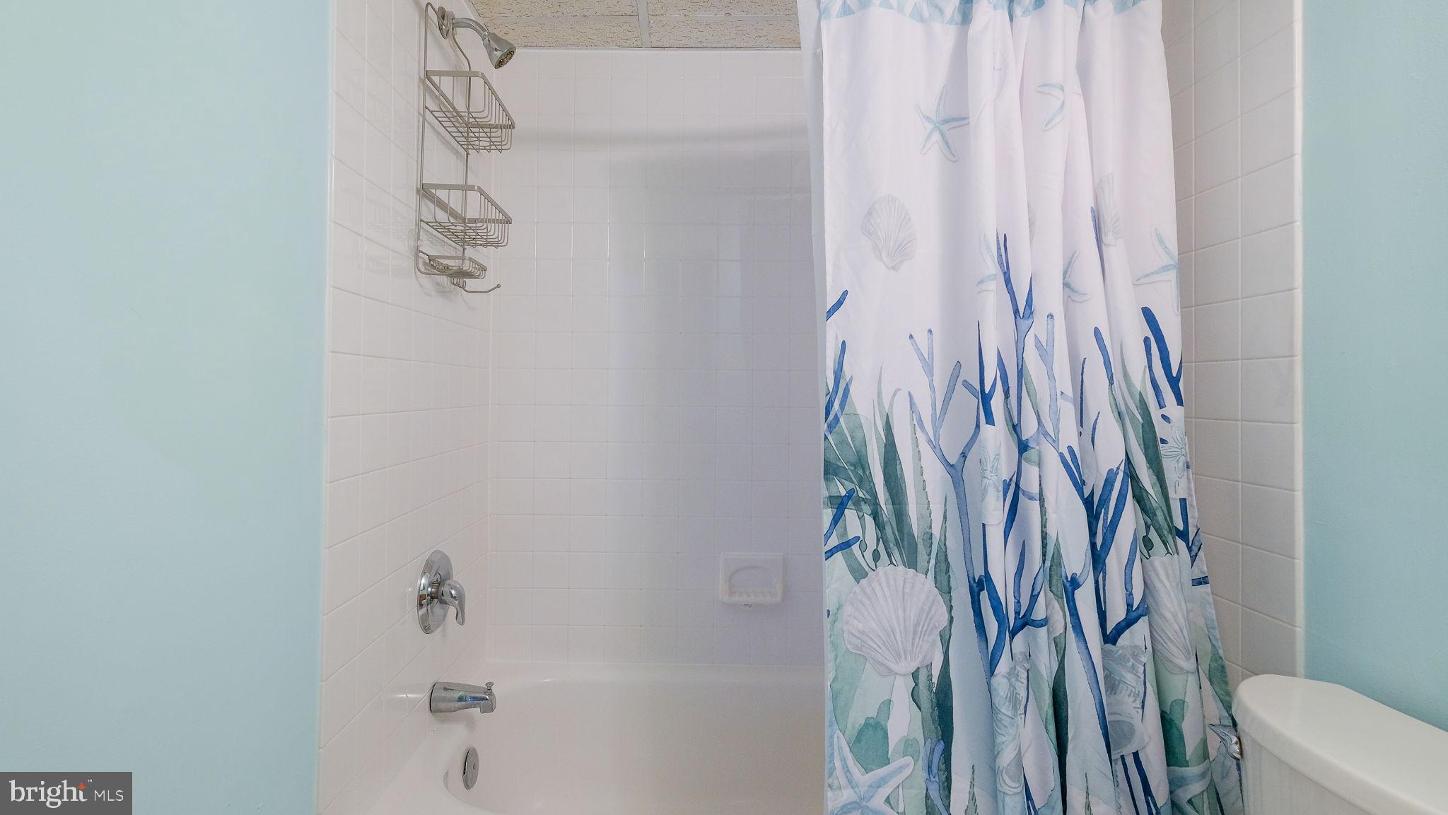 MEADOW WOOD - Residential