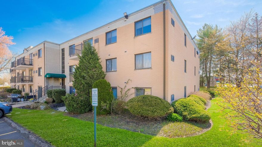 Welcome to 1575 W Street Road #537 in the beautiful Meadowood Condominiums. This 2 Bed, 2 Bath top floor, end unit condo sits right in the 500 building. When you enter the unit you are welcomed by a spacious foyer and family room that has newer wood-grained tile throughout and a ceiling fan. Enter into the kitchen which features newly renovated white cabinets, tiled backsplash, granite countertops, white appliances and tile flooring . The formal dining room features a ceiling fan and vinyl flooring. Off the family room you have a beautiful balcony which overlooks the whole development. Through the hallway you have the first full bathroom which features a tub/shower insert and kept in immaculate condition. The first bedroom offer large closet space and wall-to-wall carpeting. The primary bedroom features wall-to-wall carpeting with a big walk-in closet and its own primary bathroom. The primary bathroom has been recently updated with a stand-up shower insert and new vanity! All wall units have been recently updated. You do not want to miss out to own such a great unit in Meadowood Condominiums!