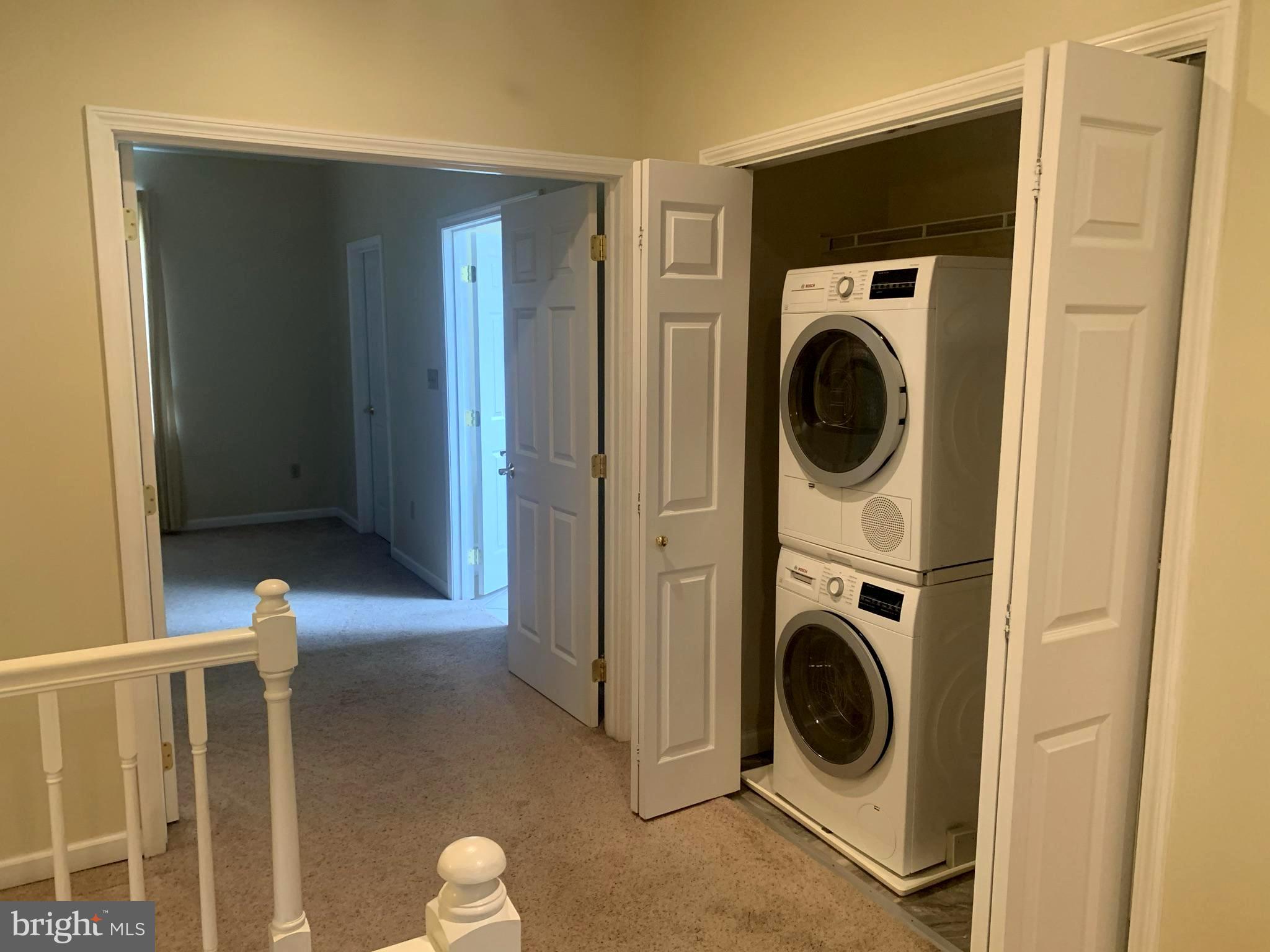 LAKEWOOD - Residential Lease