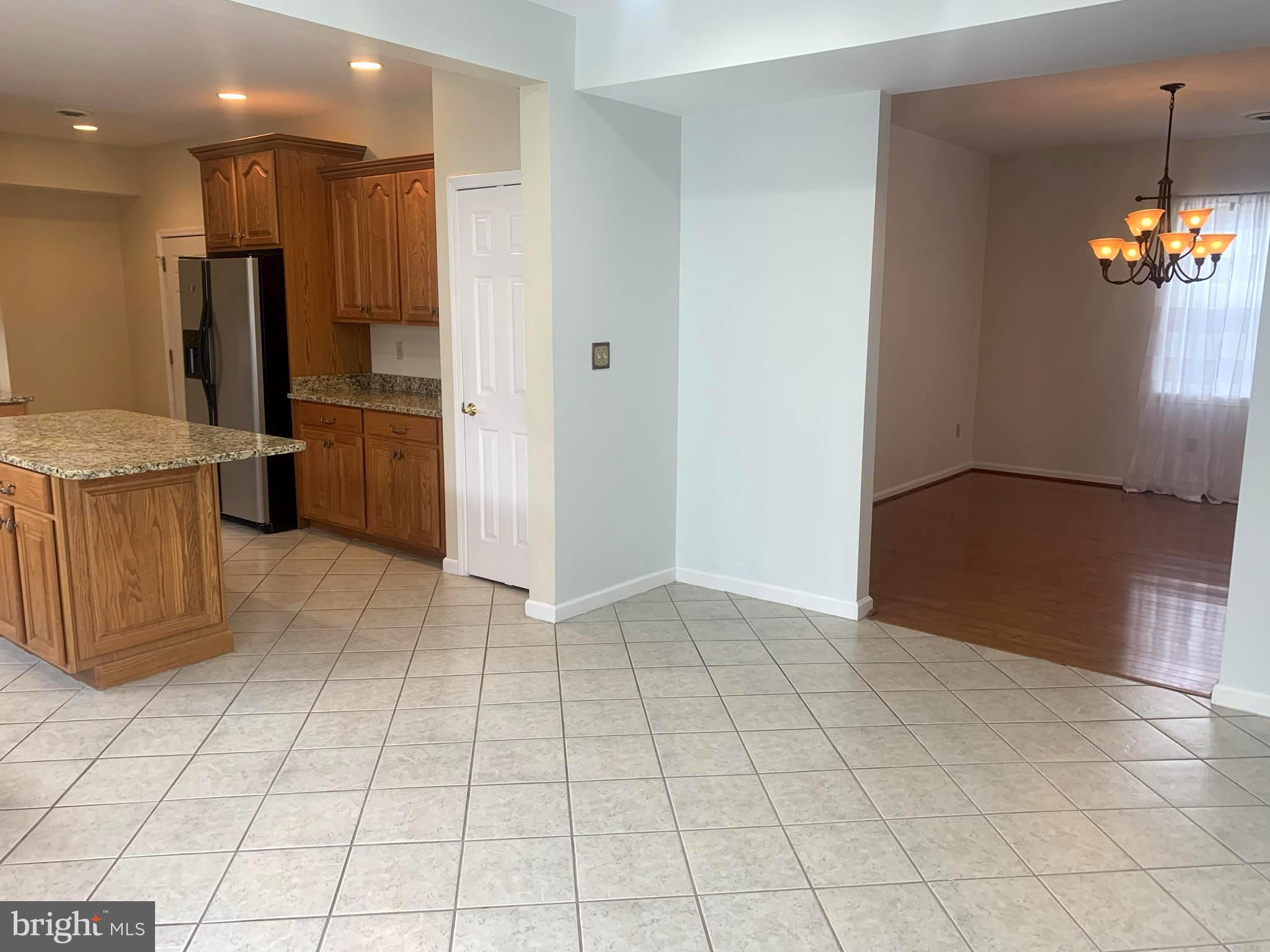 LAKEWOOD - Residential Lease