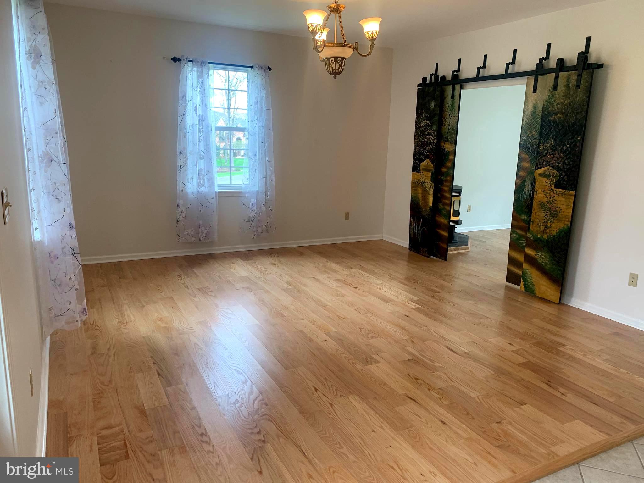 LAKEWOOD - Residential Lease