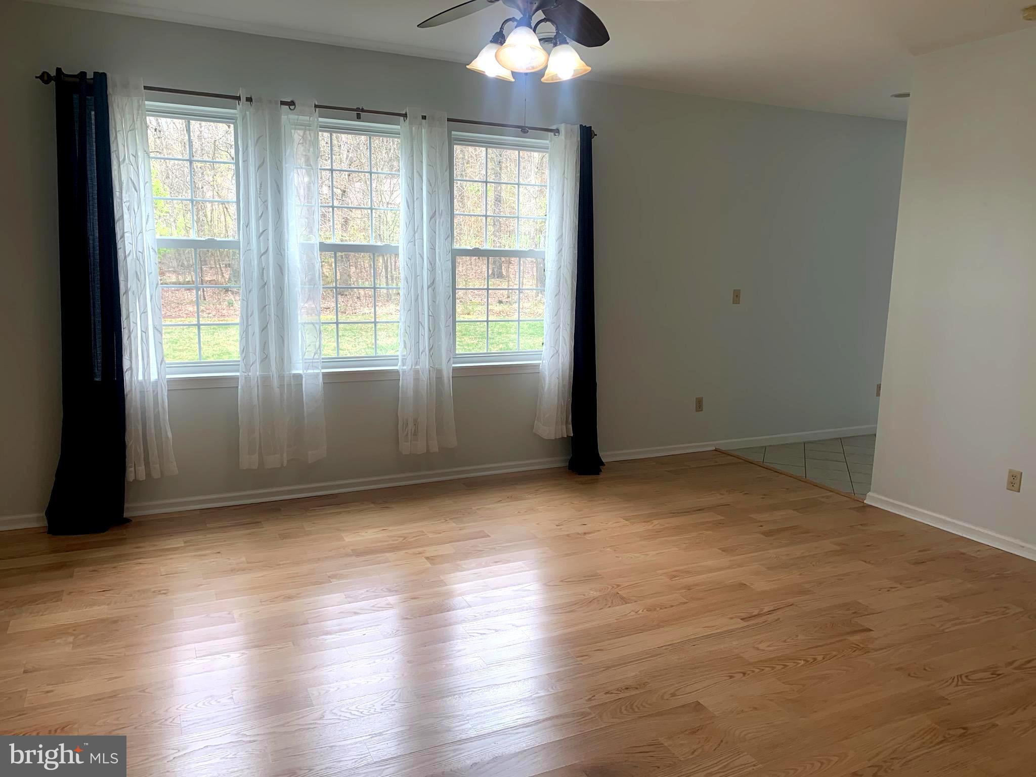 LAKEWOOD - Residential Lease