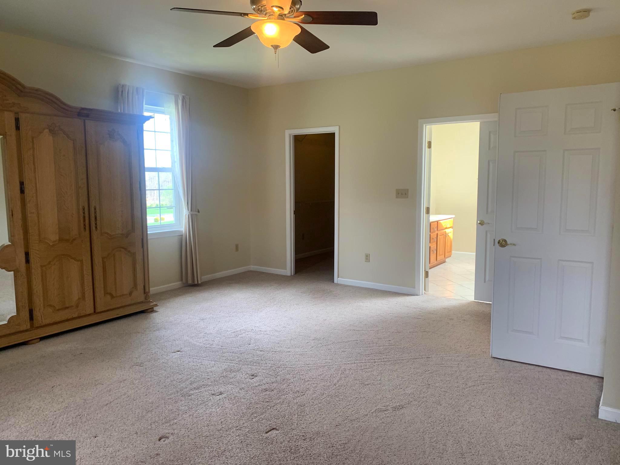 LAKEWOOD - Residential Lease