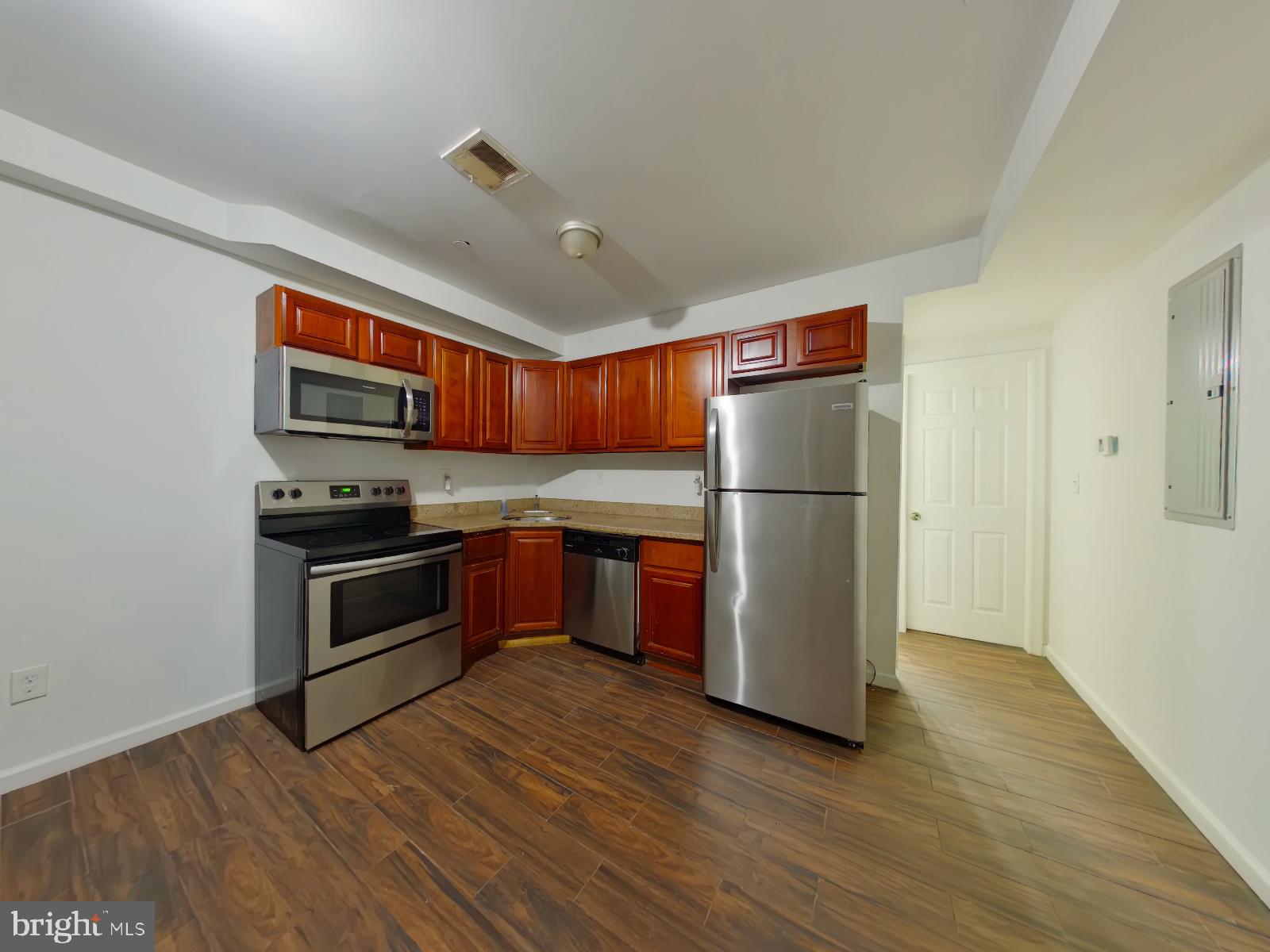 TEMPLE UNIVERSITY - Residential Income