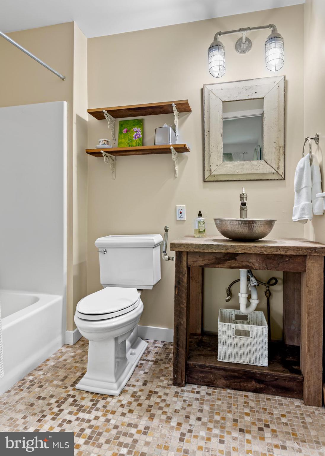 TIBURON - Residential