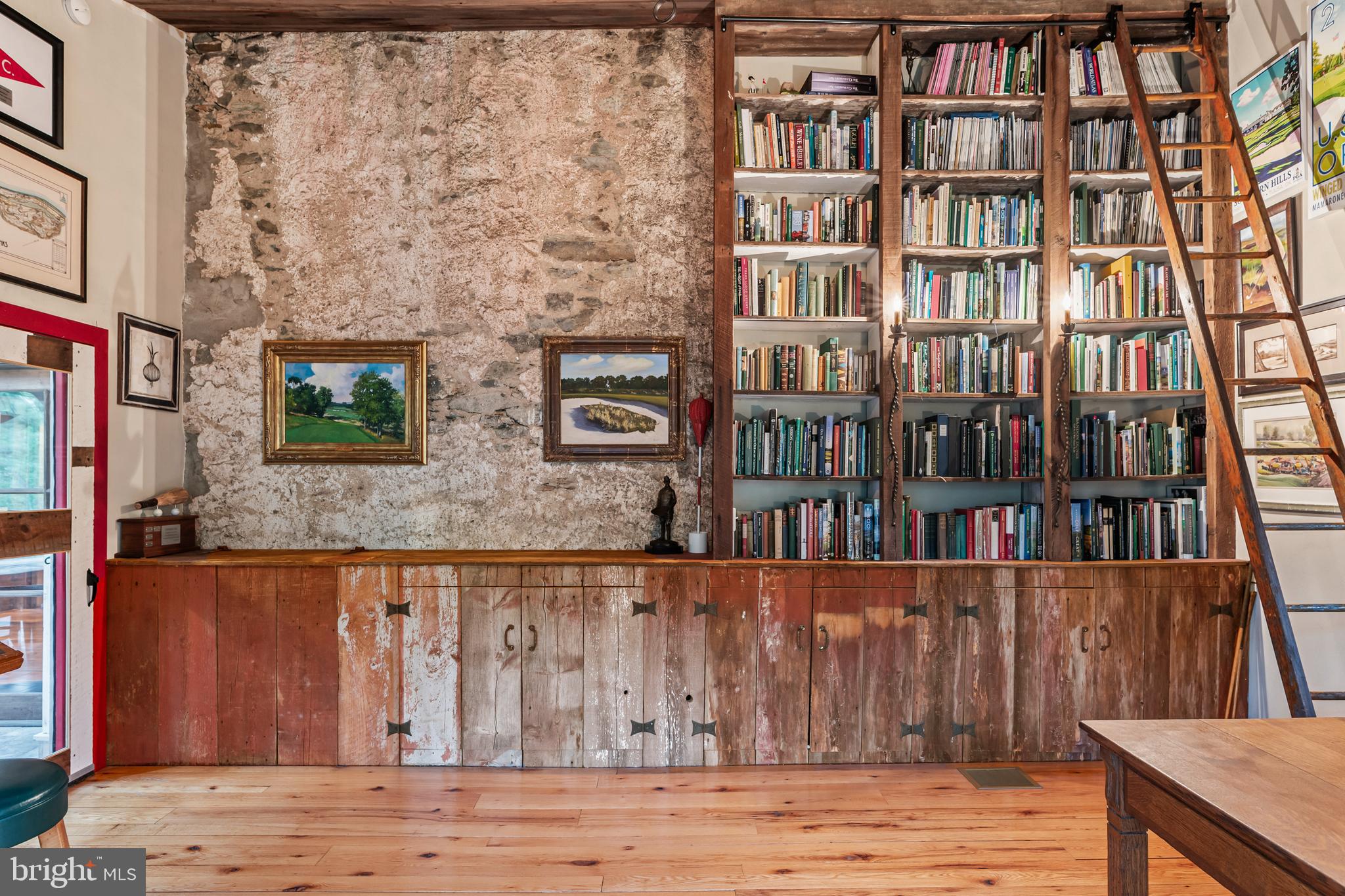 TIBURON - Residential