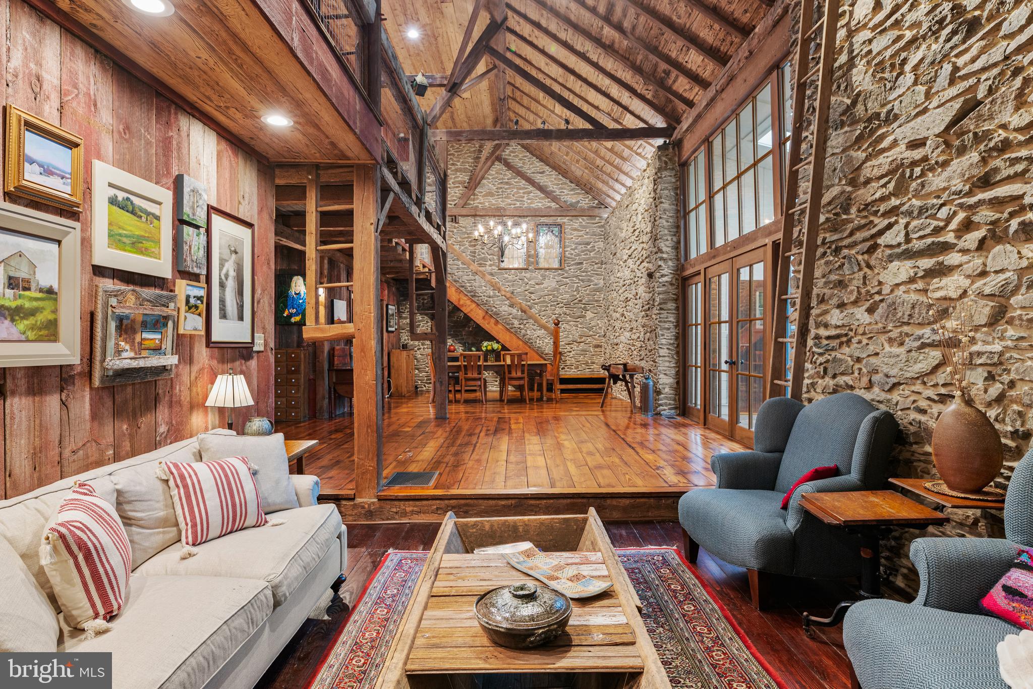 TIBURON - Residential