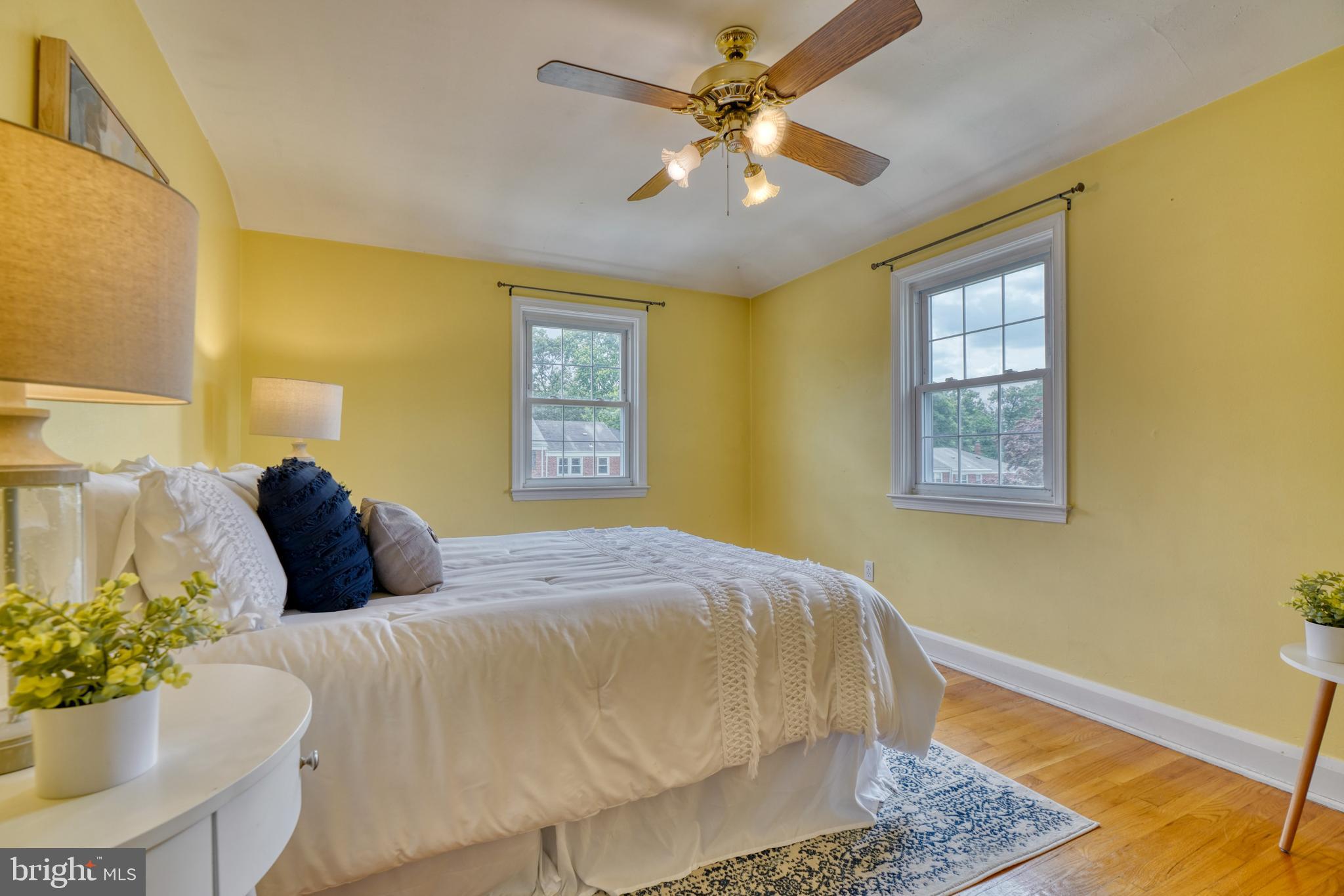 OAKLEIGH MANOR - Residential