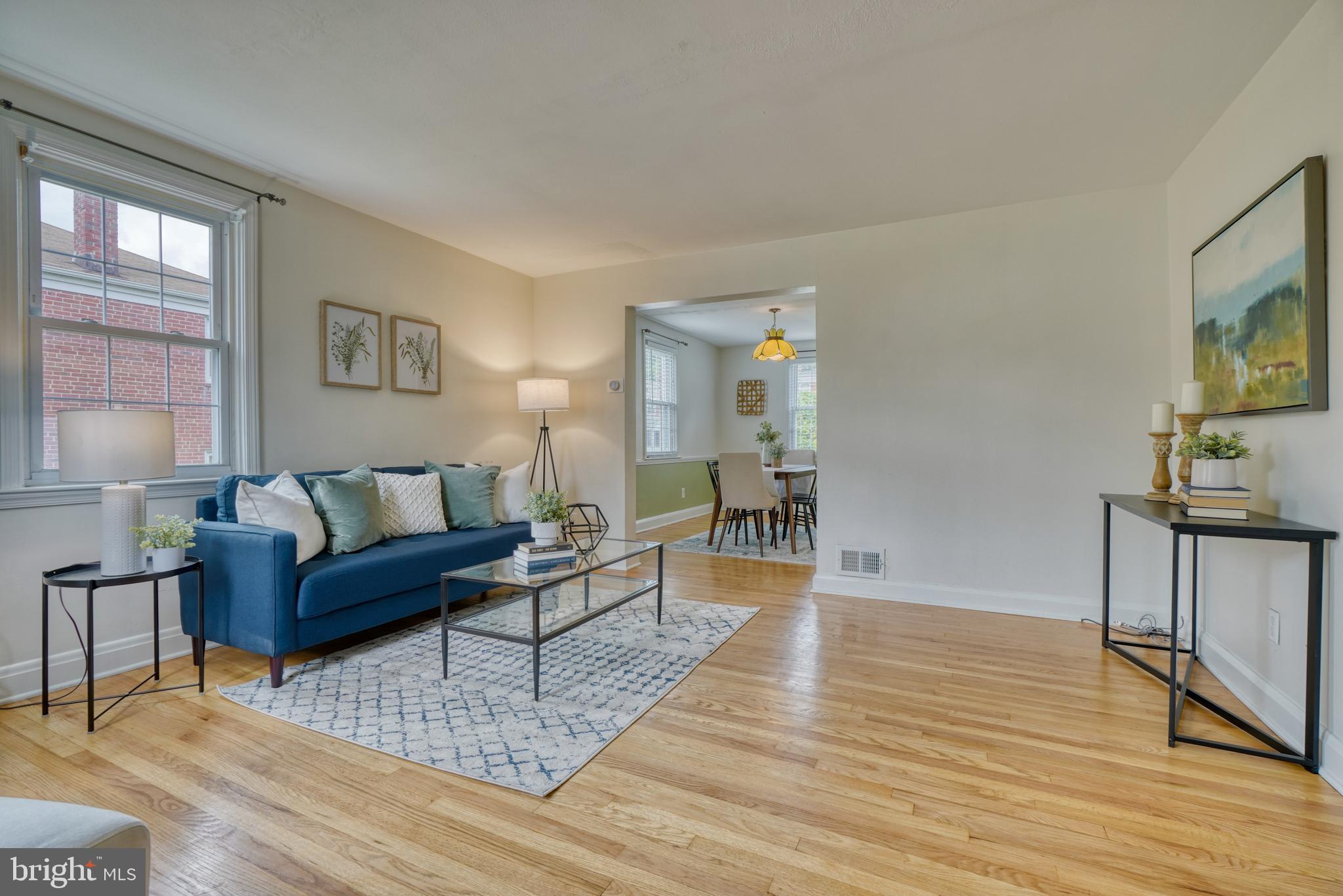 OAKLEIGH MANOR - Residential