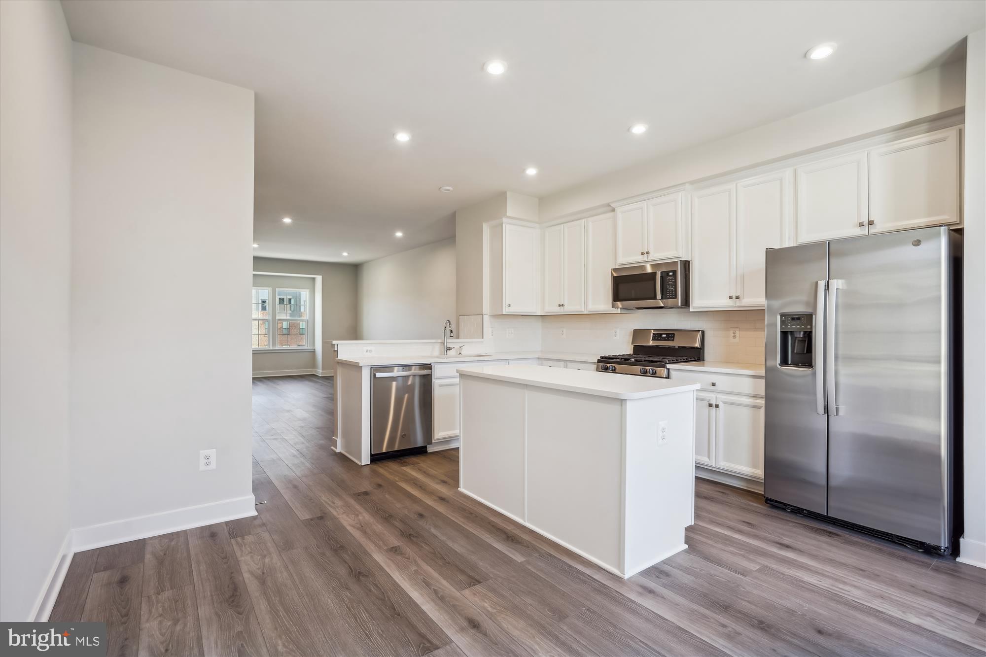 FOSTER'S GLEN - Residential Lease