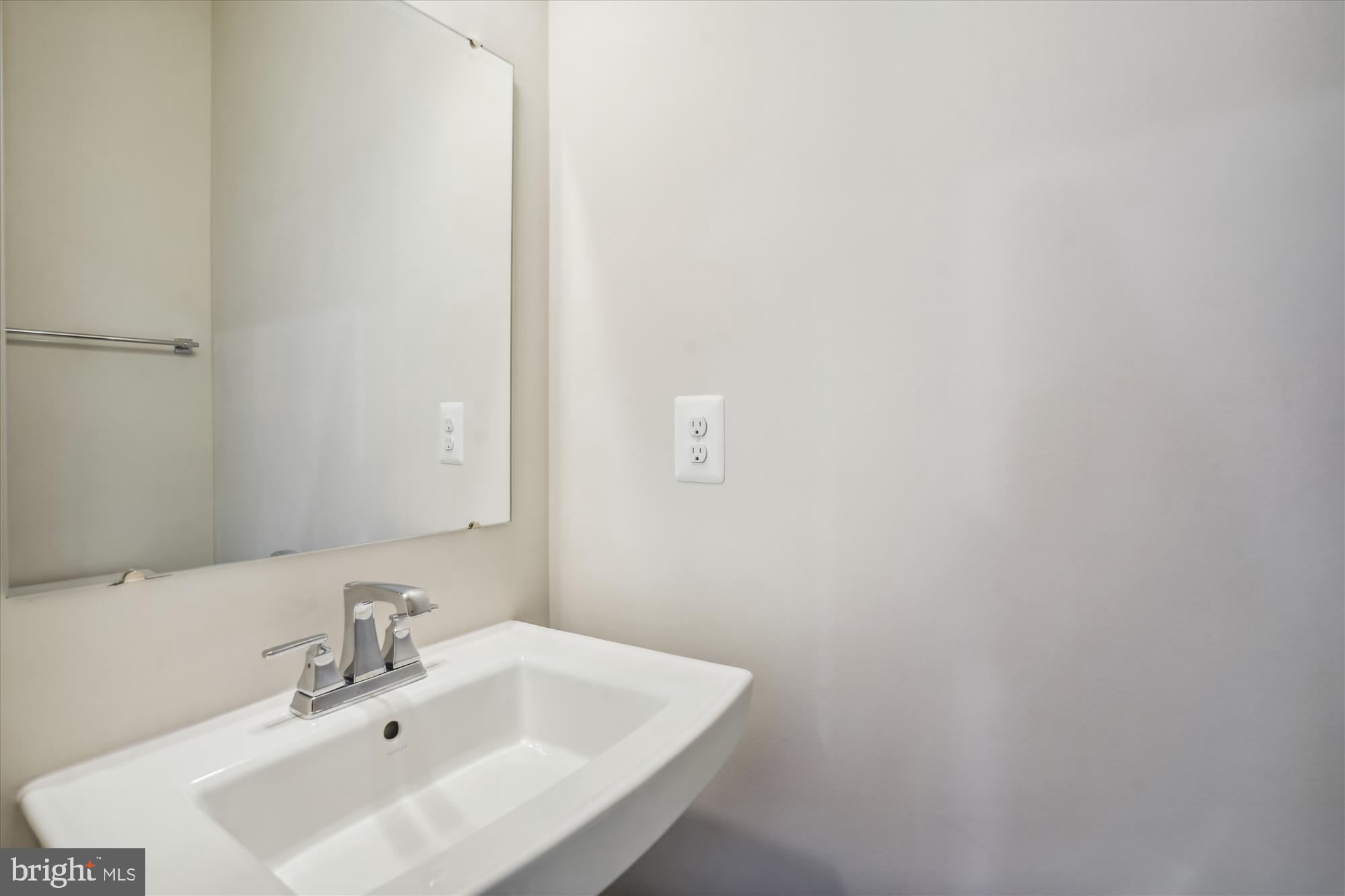 FOSTER'S GLEN - Residential Lease