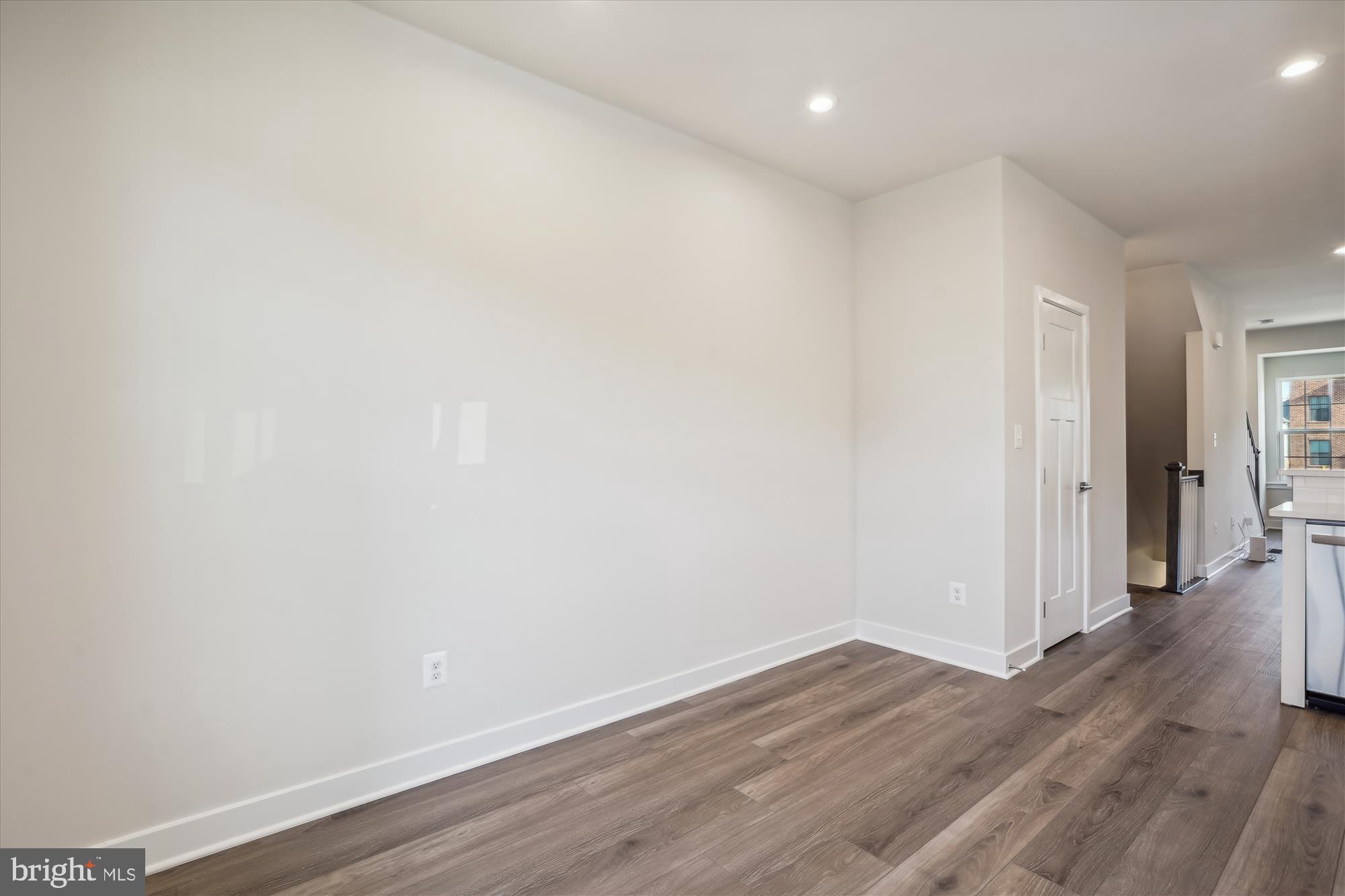 FOSTER'S GLEN - Residential Lease