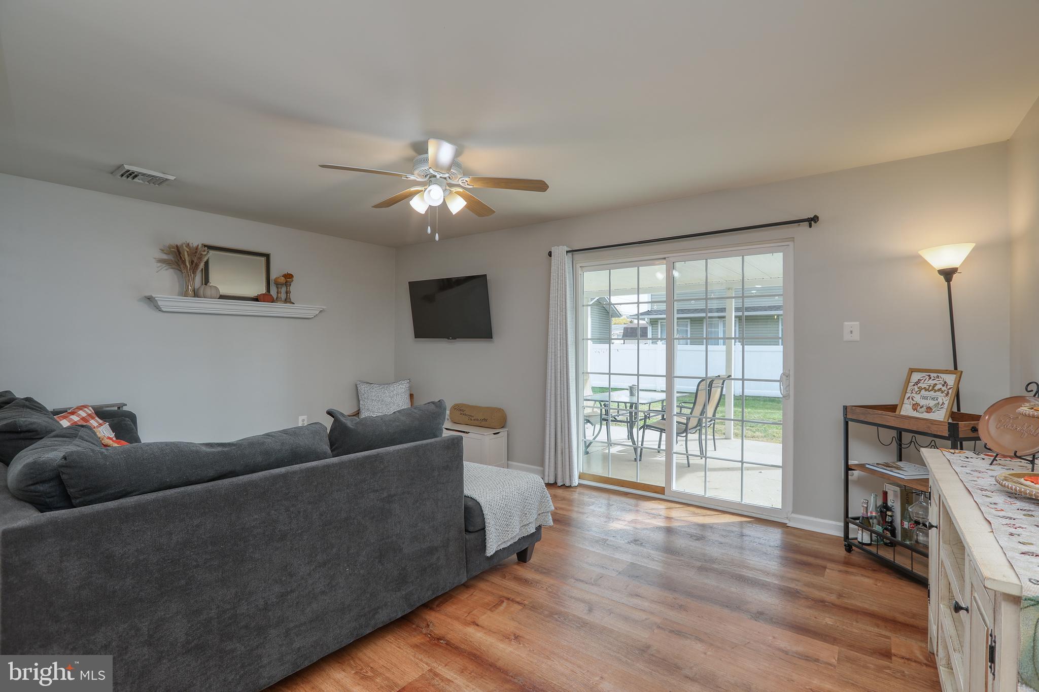 INDIAN CREEK - Residential