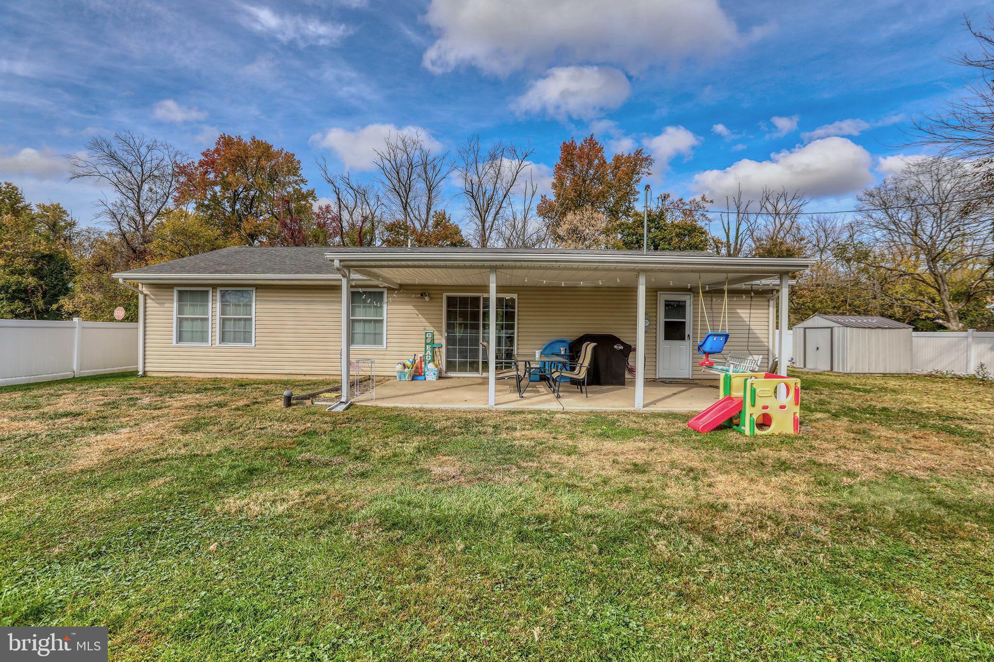 INDIAN CREEK - Residential