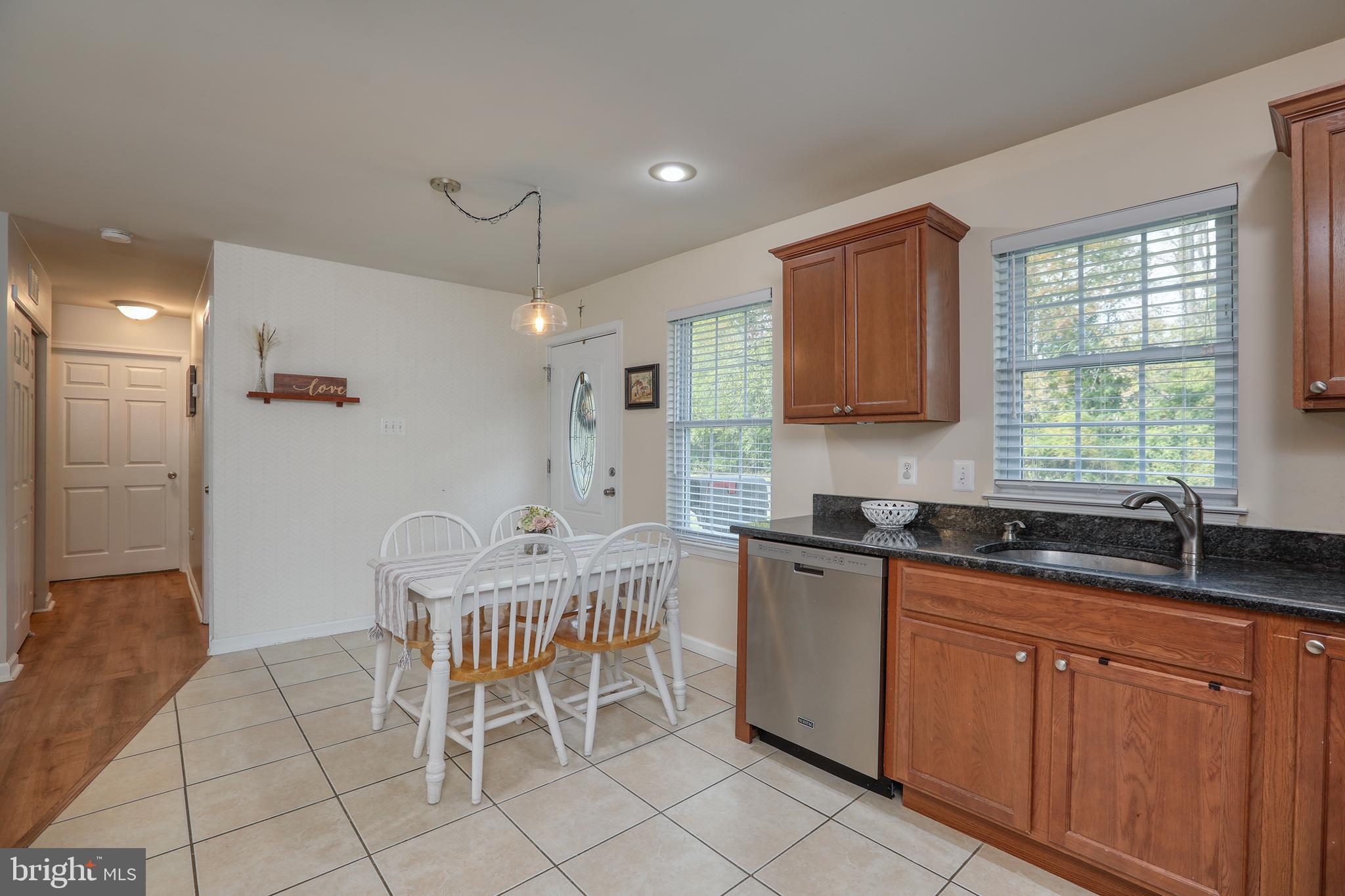 INDIAN CREEK - Residential