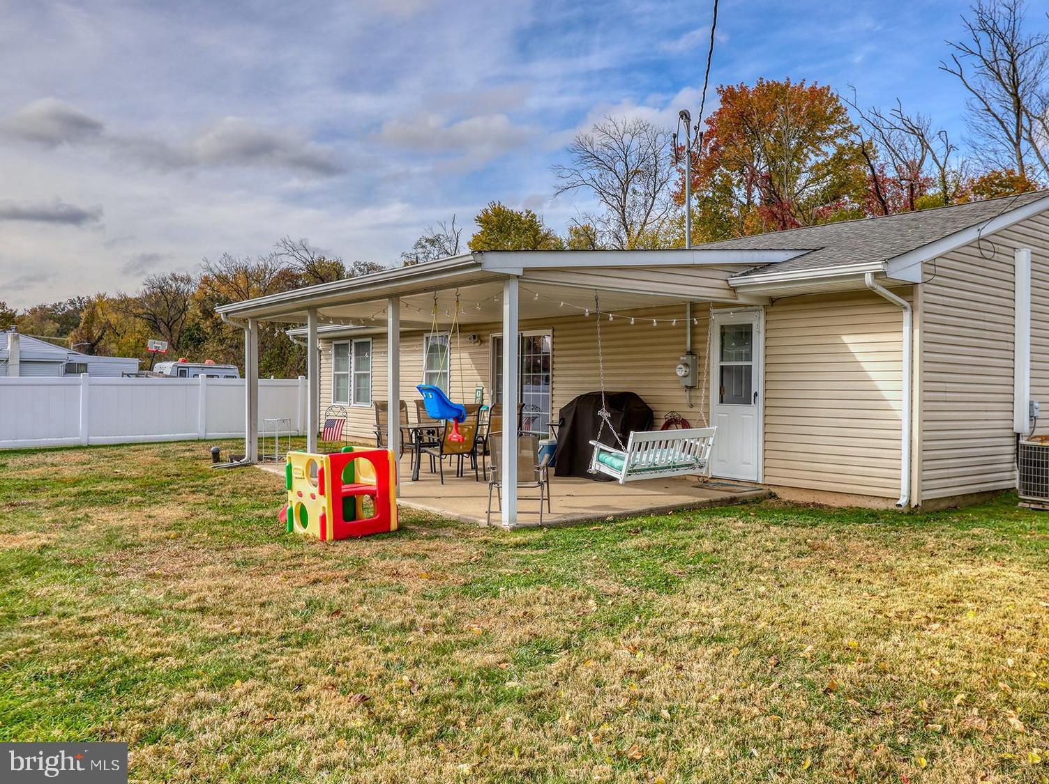 INDIAN CREEK - Residential