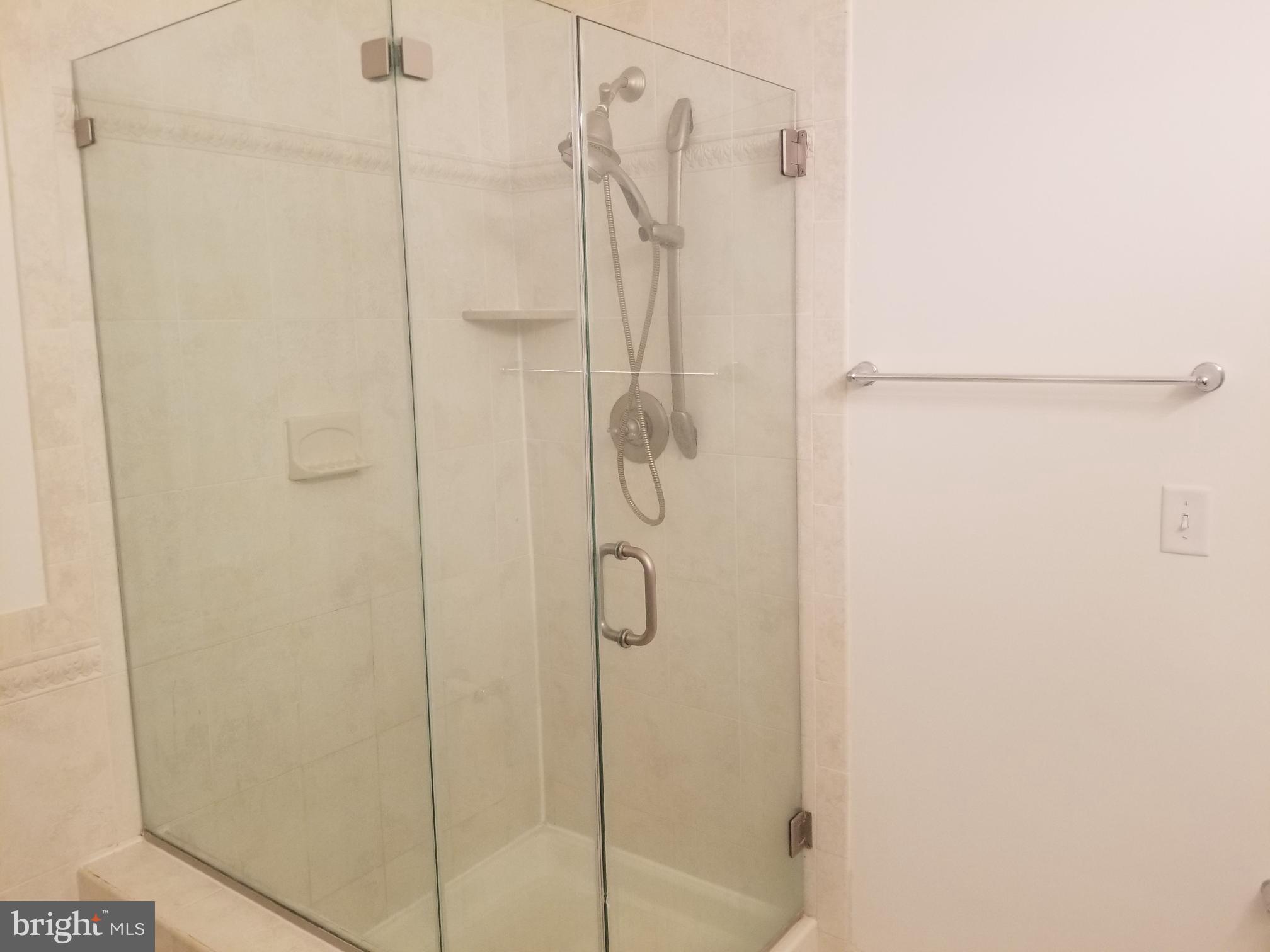 THE GRANDE AT RIVERVIEW - Residential