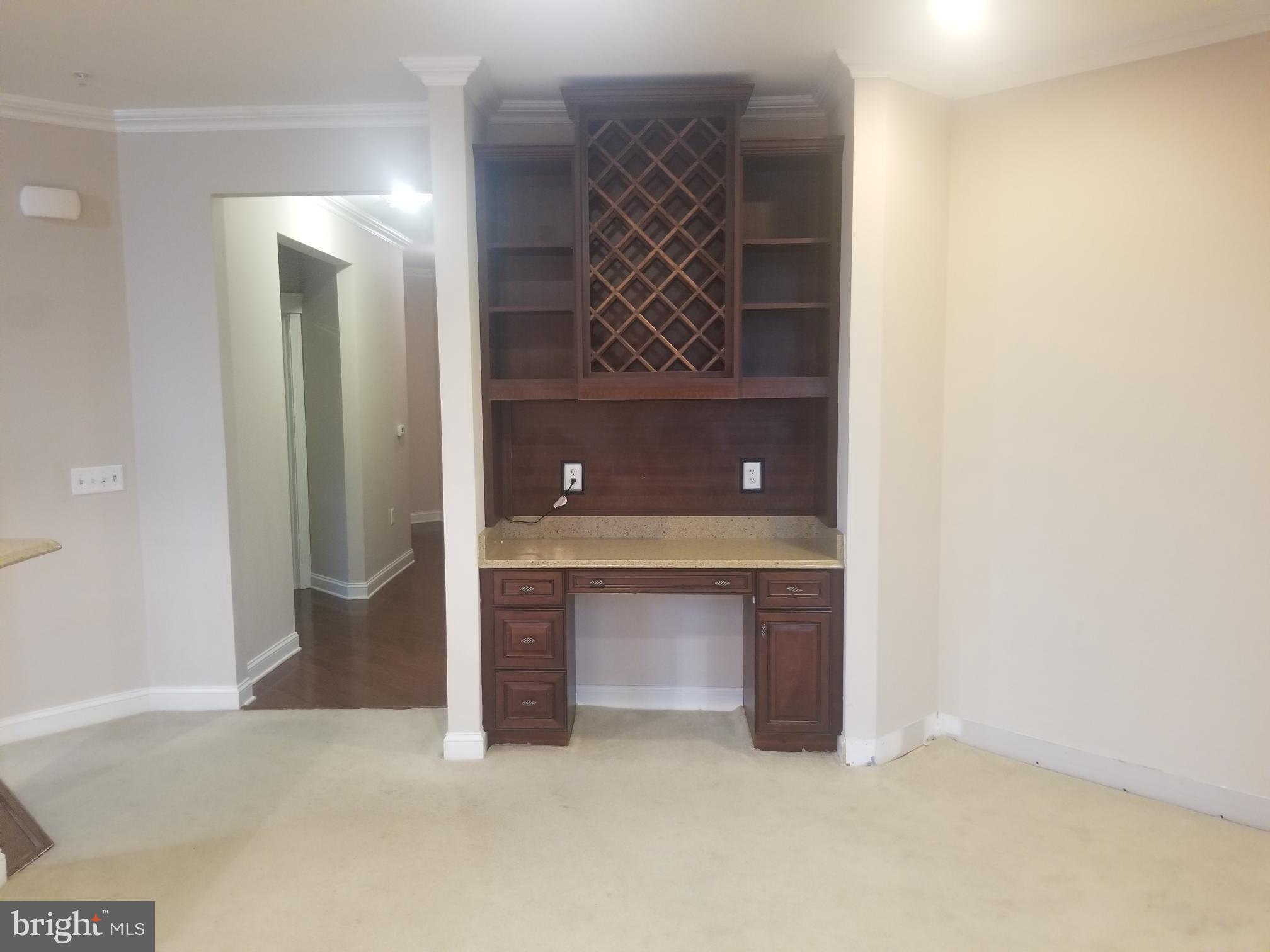 THE GRANDE AT RIVERVIEW - Residential