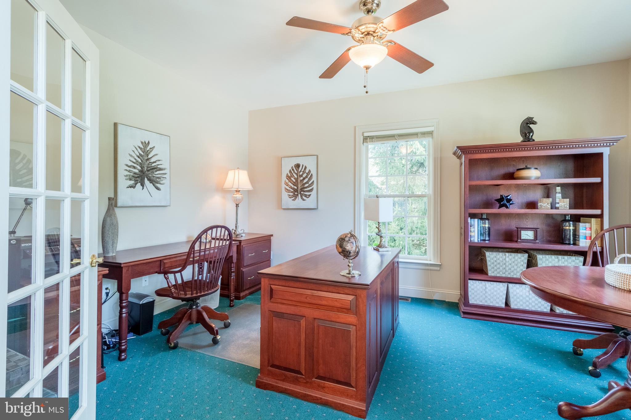 COUNTRY WALK - Residential