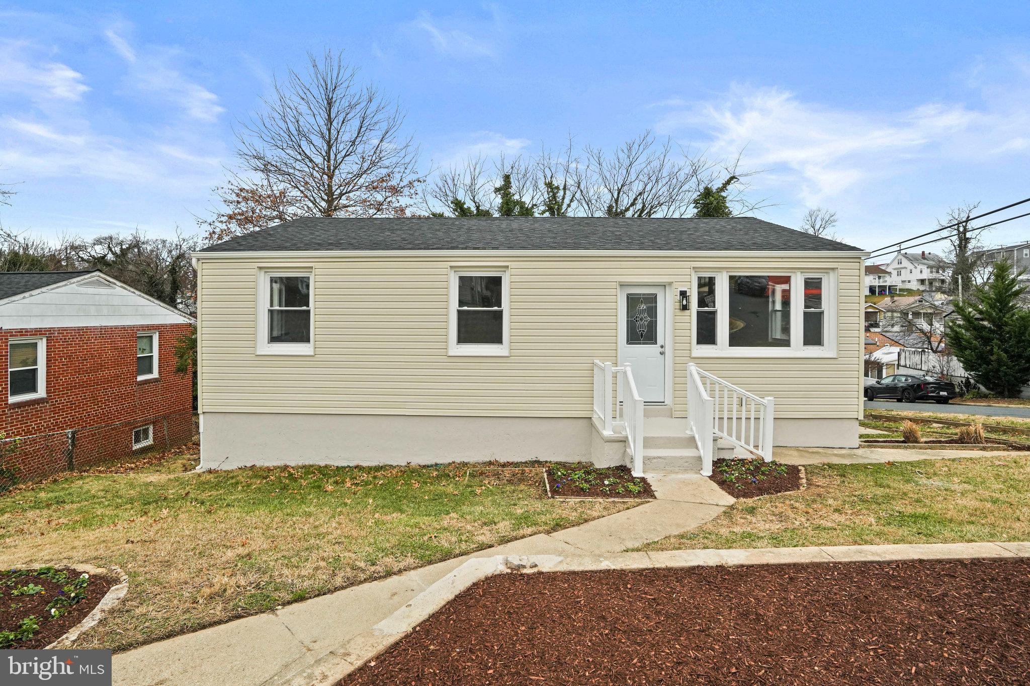 BRADBURY HEIGHTS - Residential