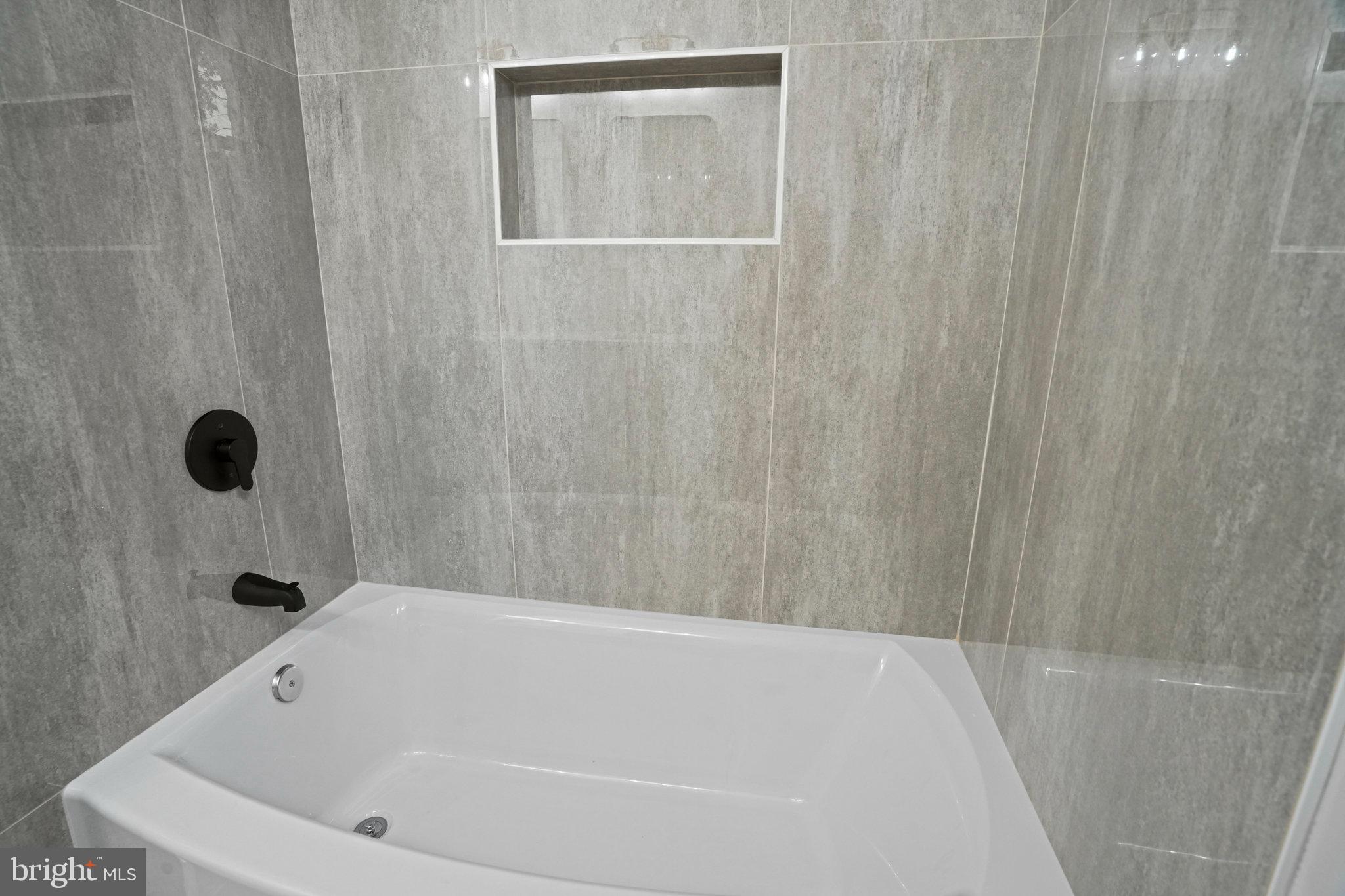 BRADBURY HEIGHTS - Residential