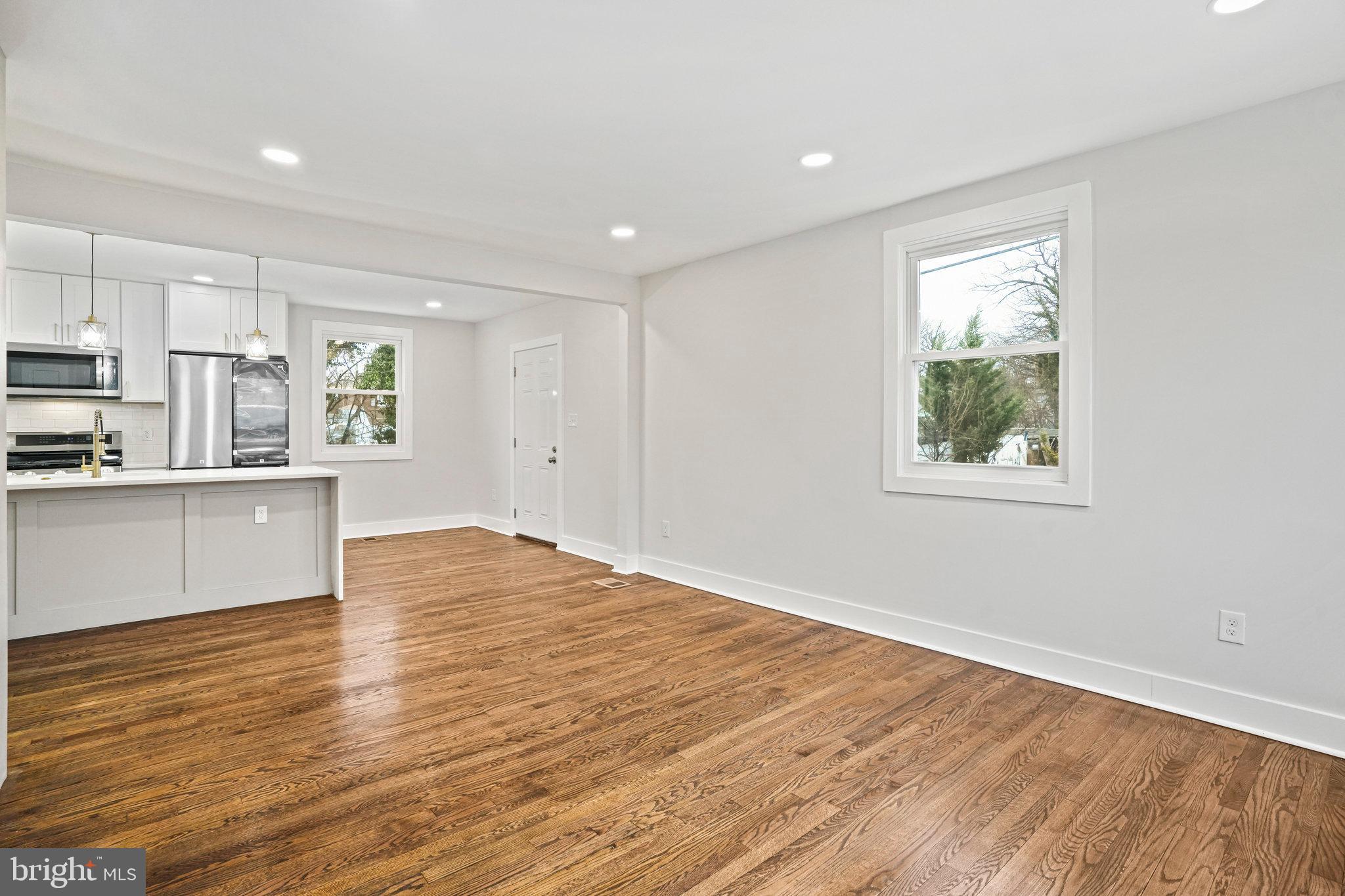 BRADBURY HEIGHTS - Residential