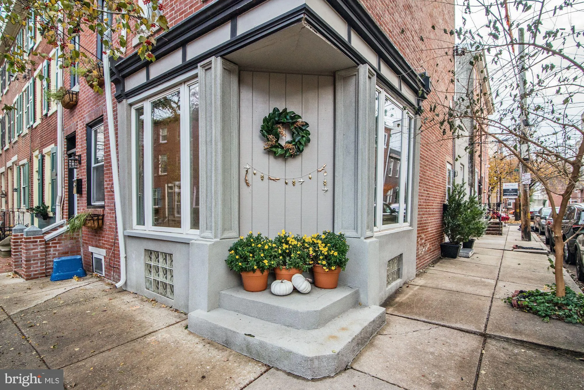 230 Montrose Street, Philadelphia, PA 19147