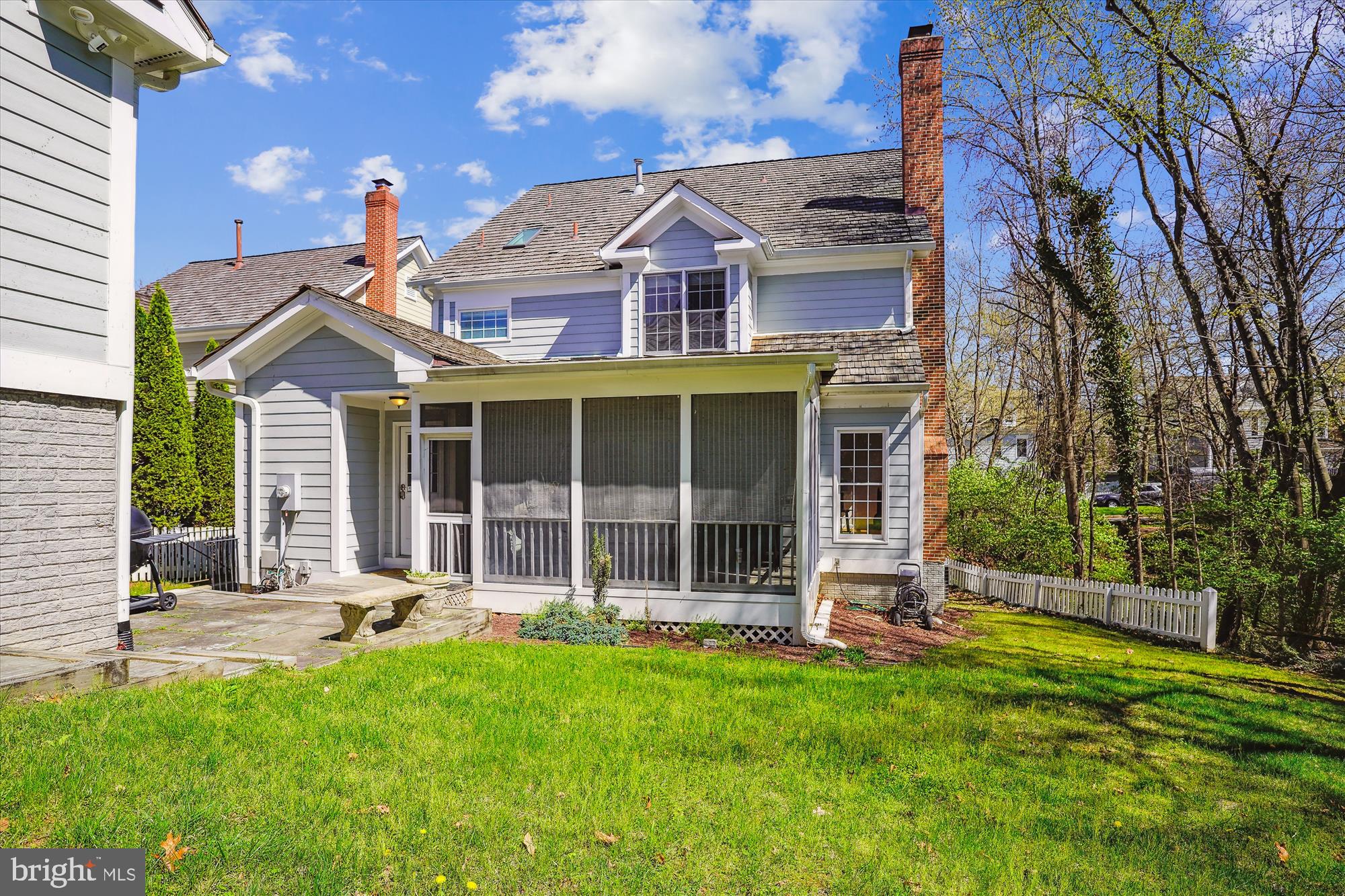 KENTLANDS - Residential