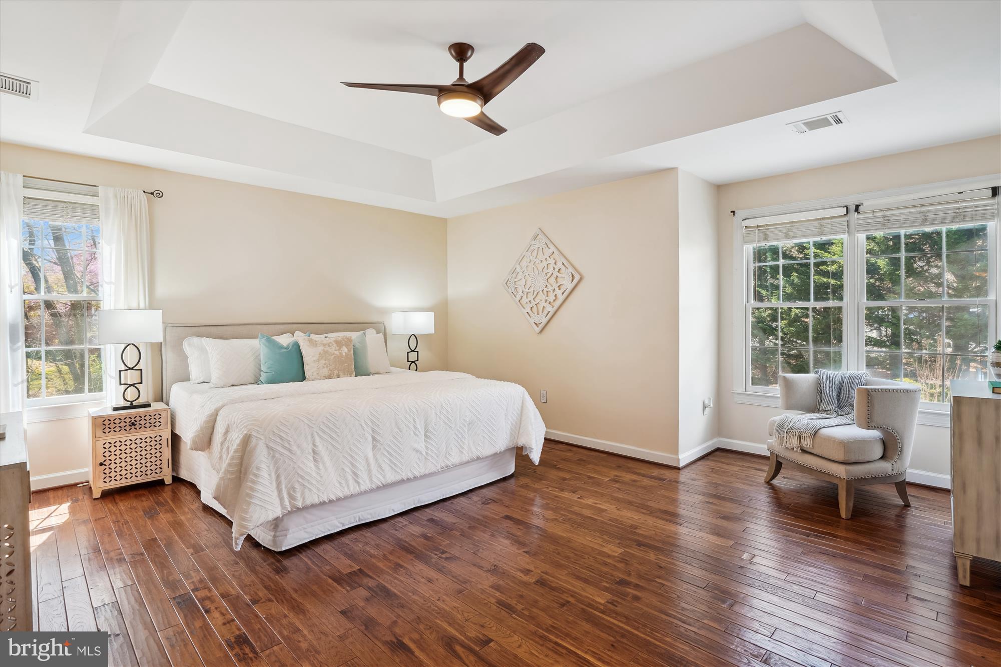 KENTLANDS - Residential