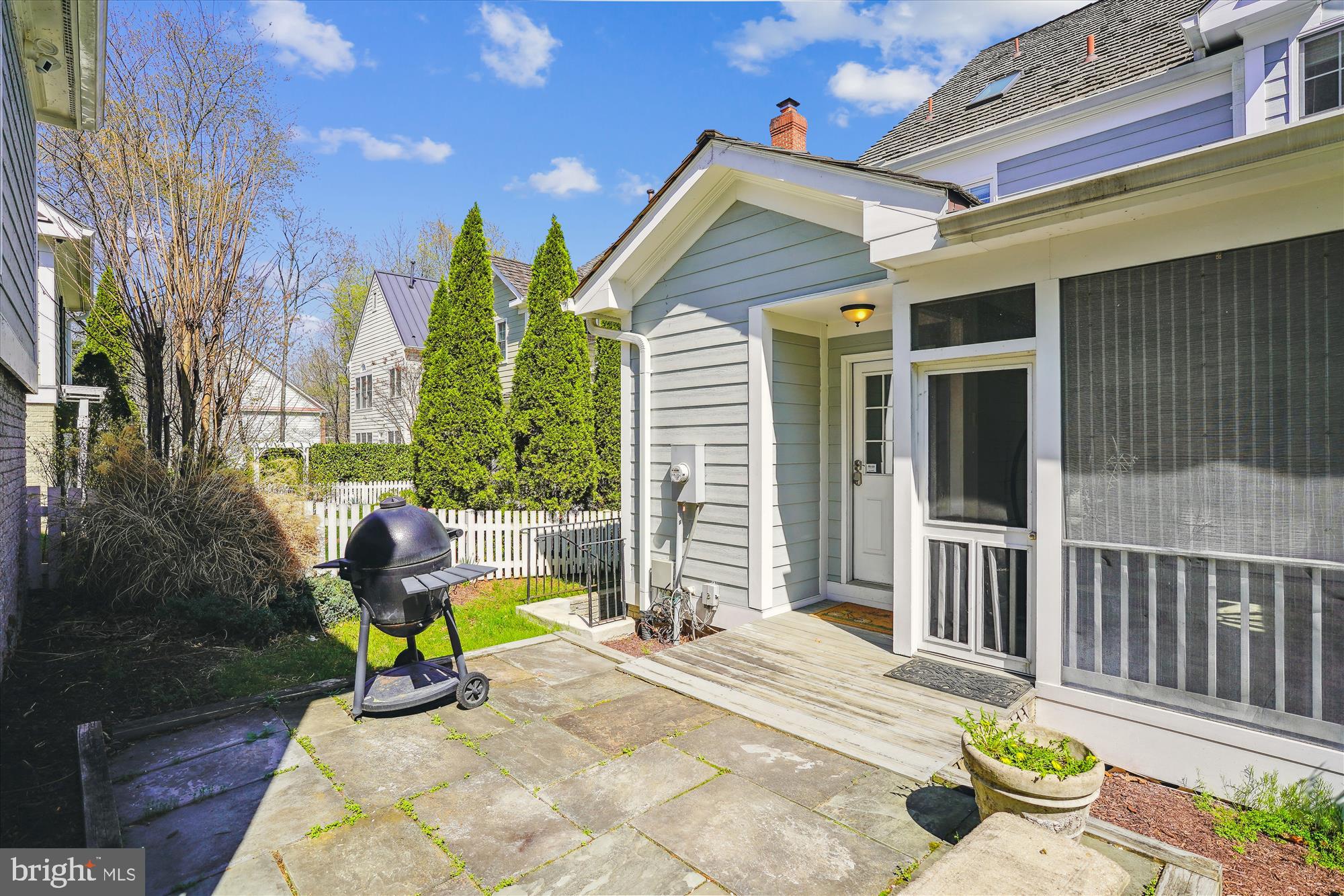 KENTLANDS - Residential