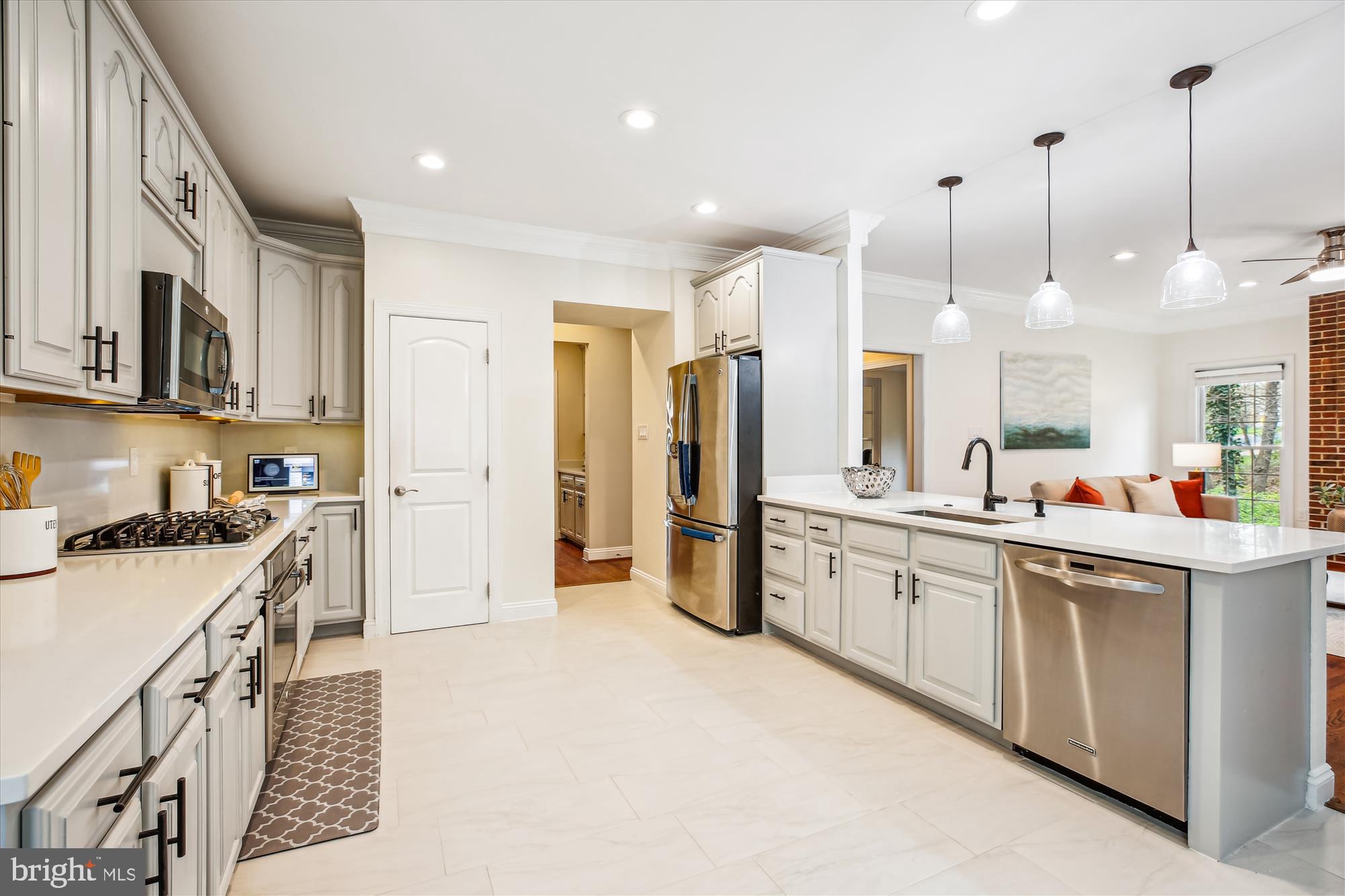 KENTLANDS - Residential