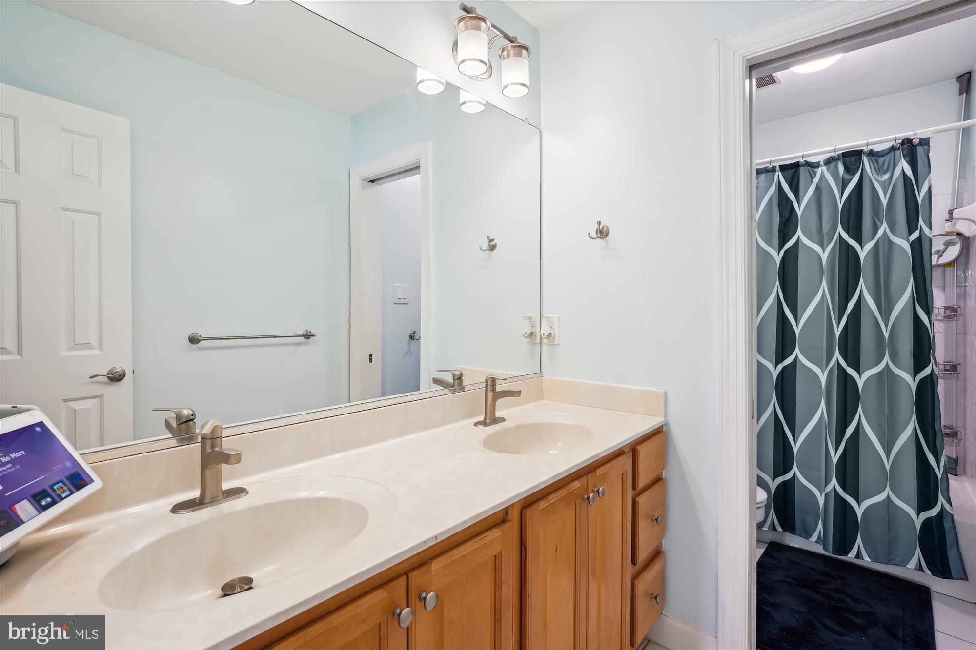 KENTLANDS - Residential