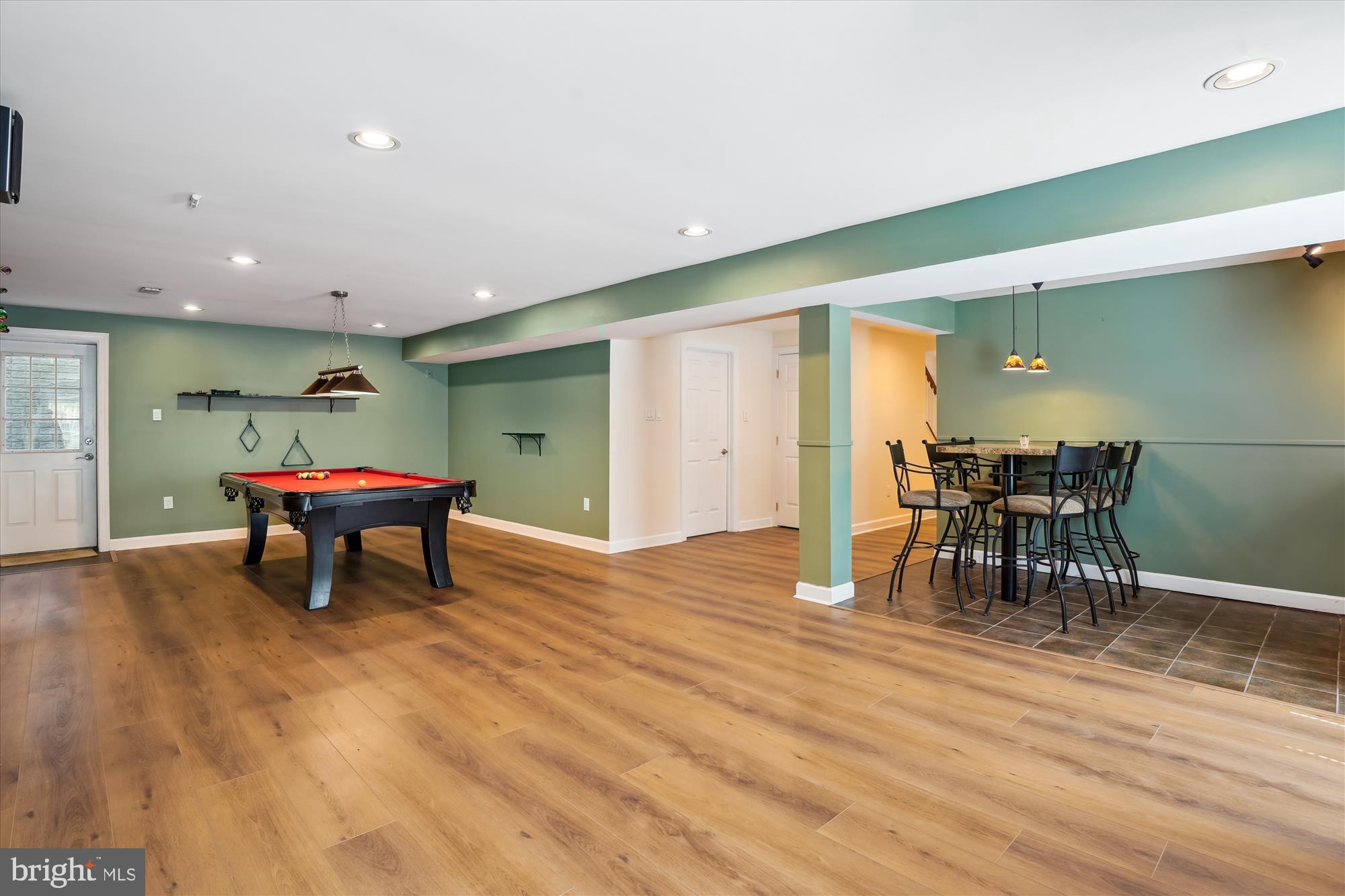 KENTLANDS - Residential