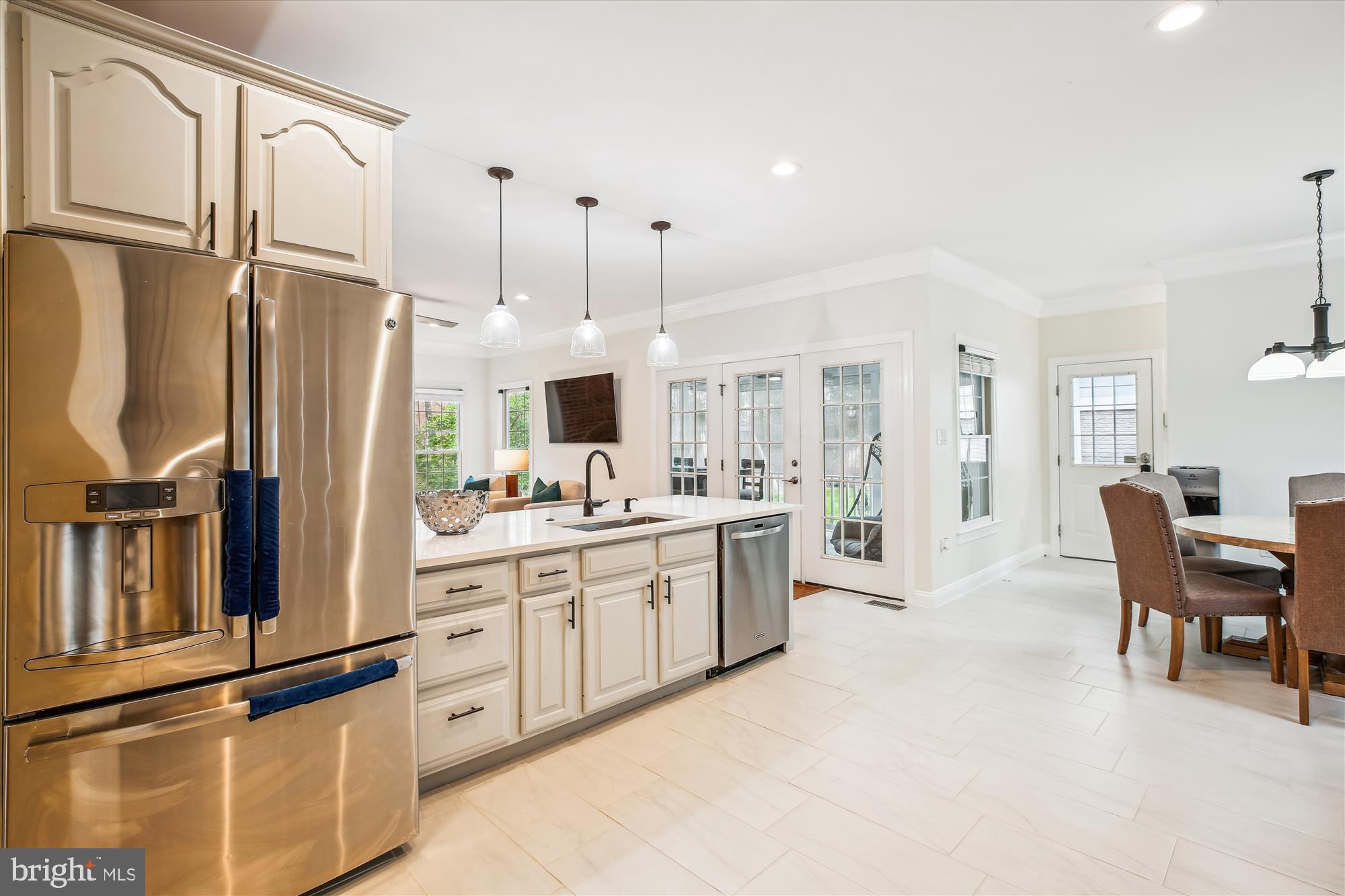 KENTLANDS - Residential