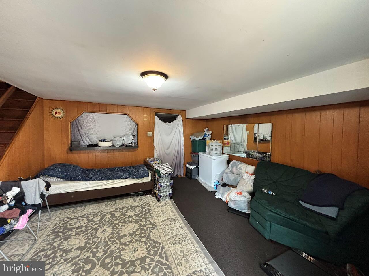 SOMERTON - Residential