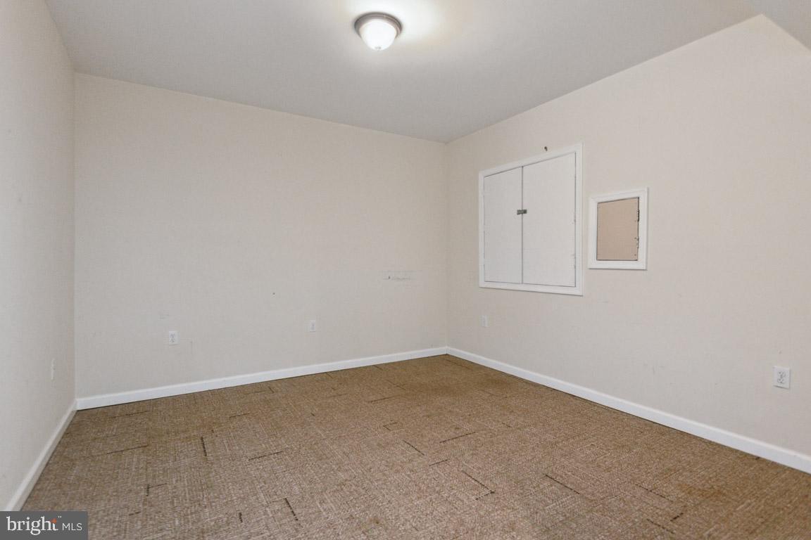 GREEN MEADOWS - Residential