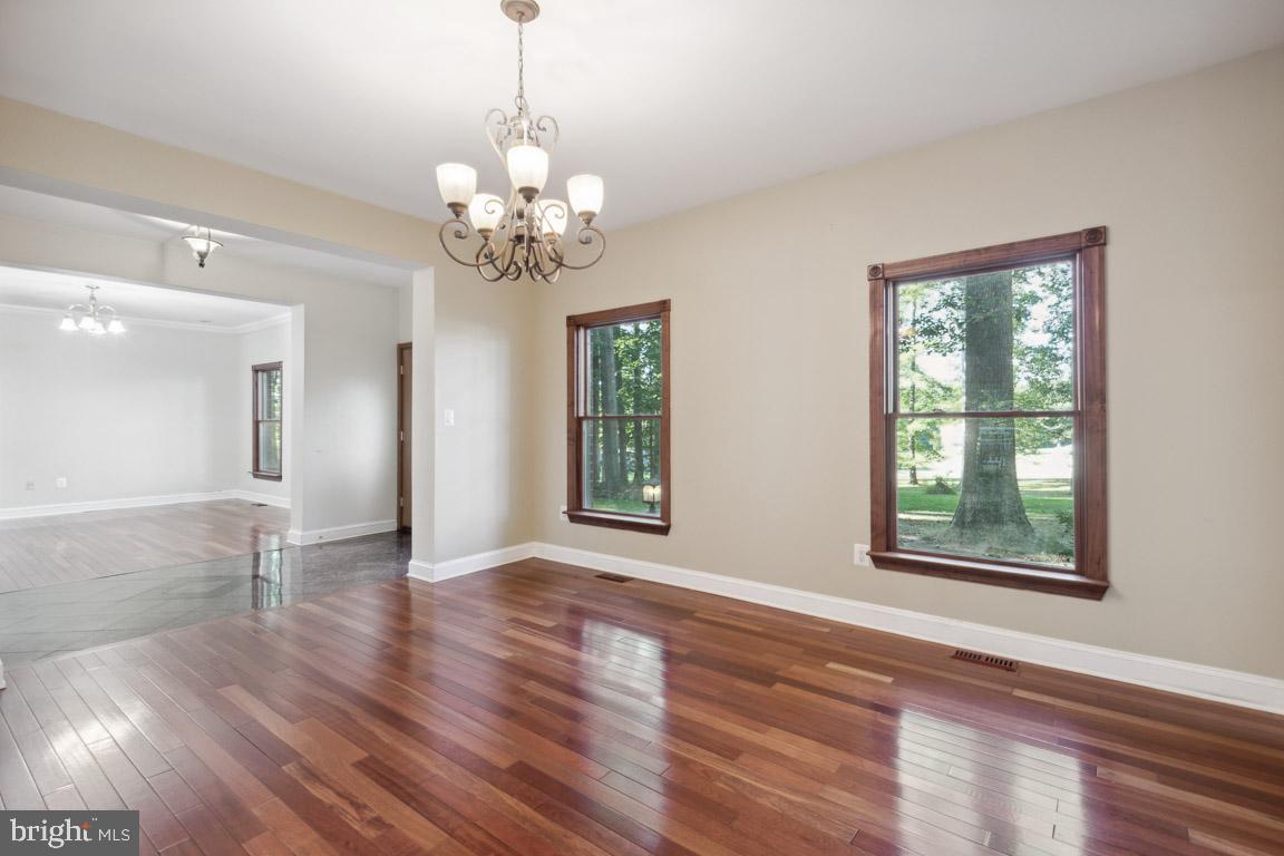 GREEN MEADOWS - Residential