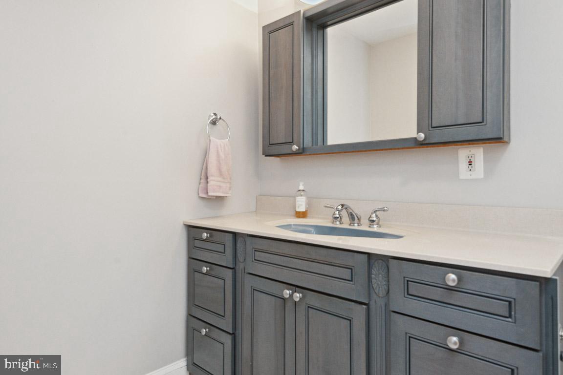 GREEN MEADOWS - Residential